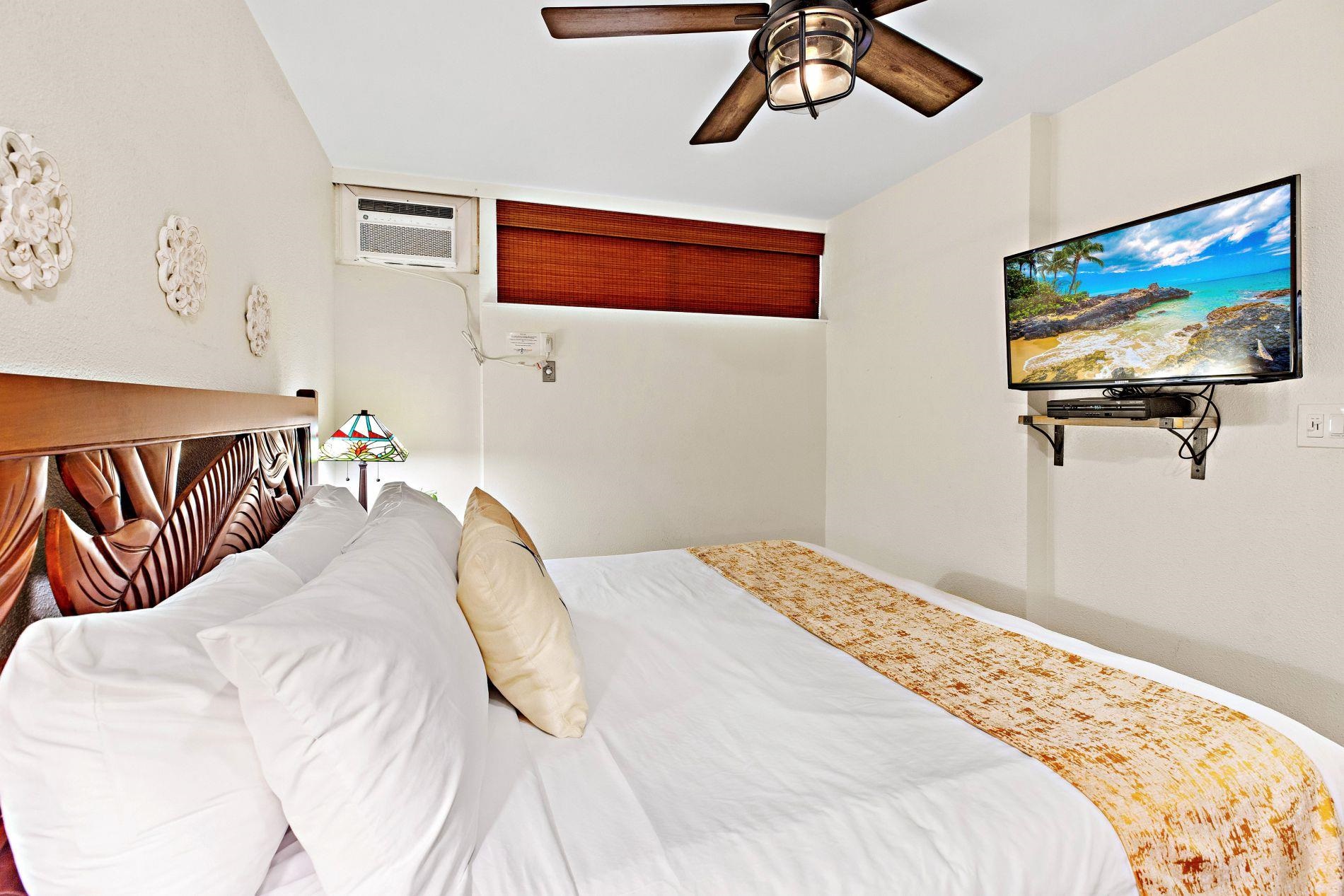 Kuleana II condo # 313, Lahaina, Hawaii - photo 24 of 41