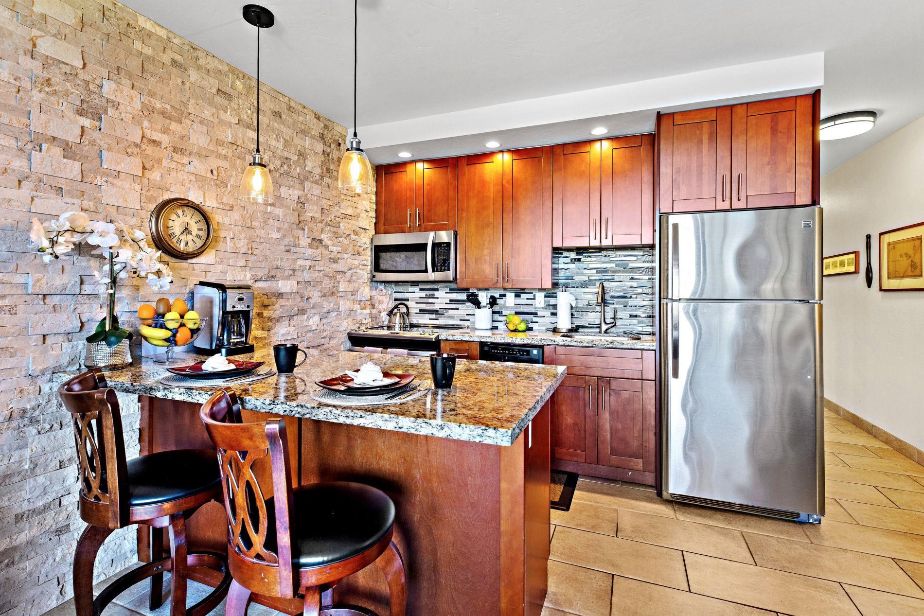 Kuleana II condo # 313, Lahaina, Hawaii - photo 10 of 41