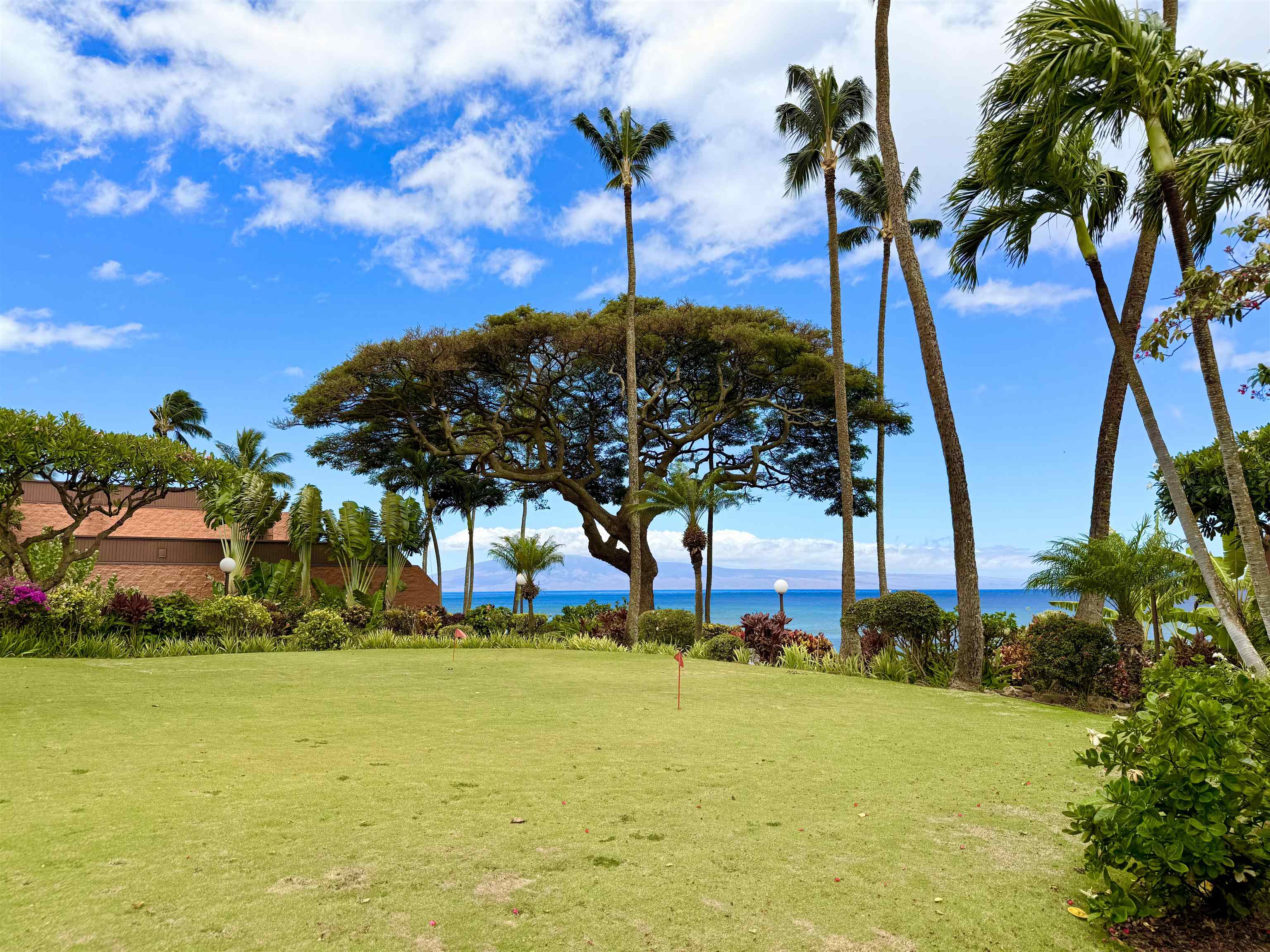 Kuleana II condo # 503, Lahaina, Hawaii - photo 27 of 47