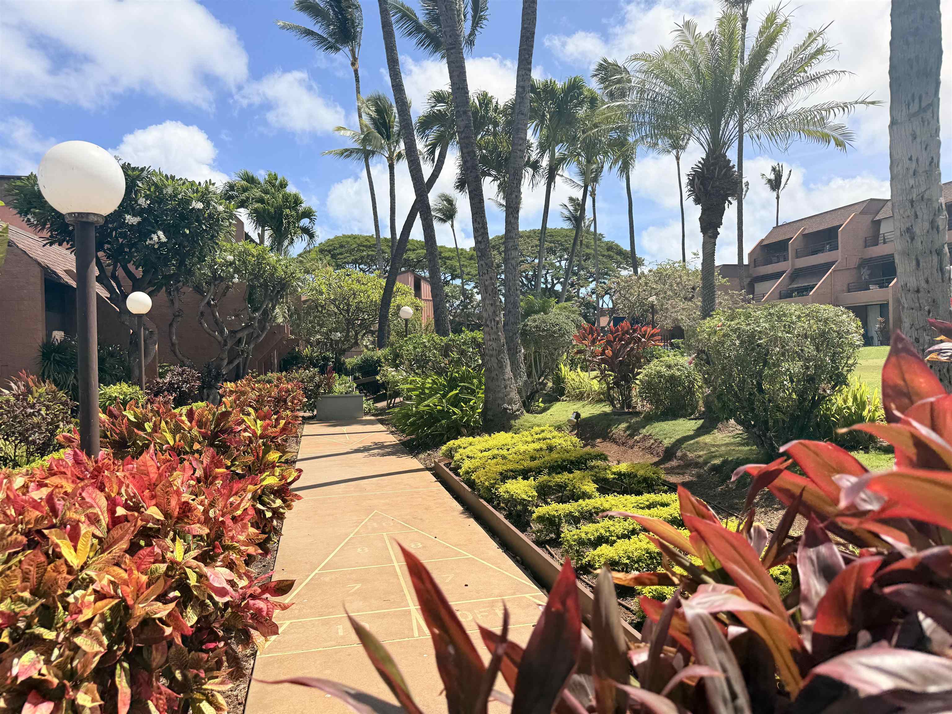 Kuleana II condo # 503, Lahaina, Hawaii - photo 29 of 47