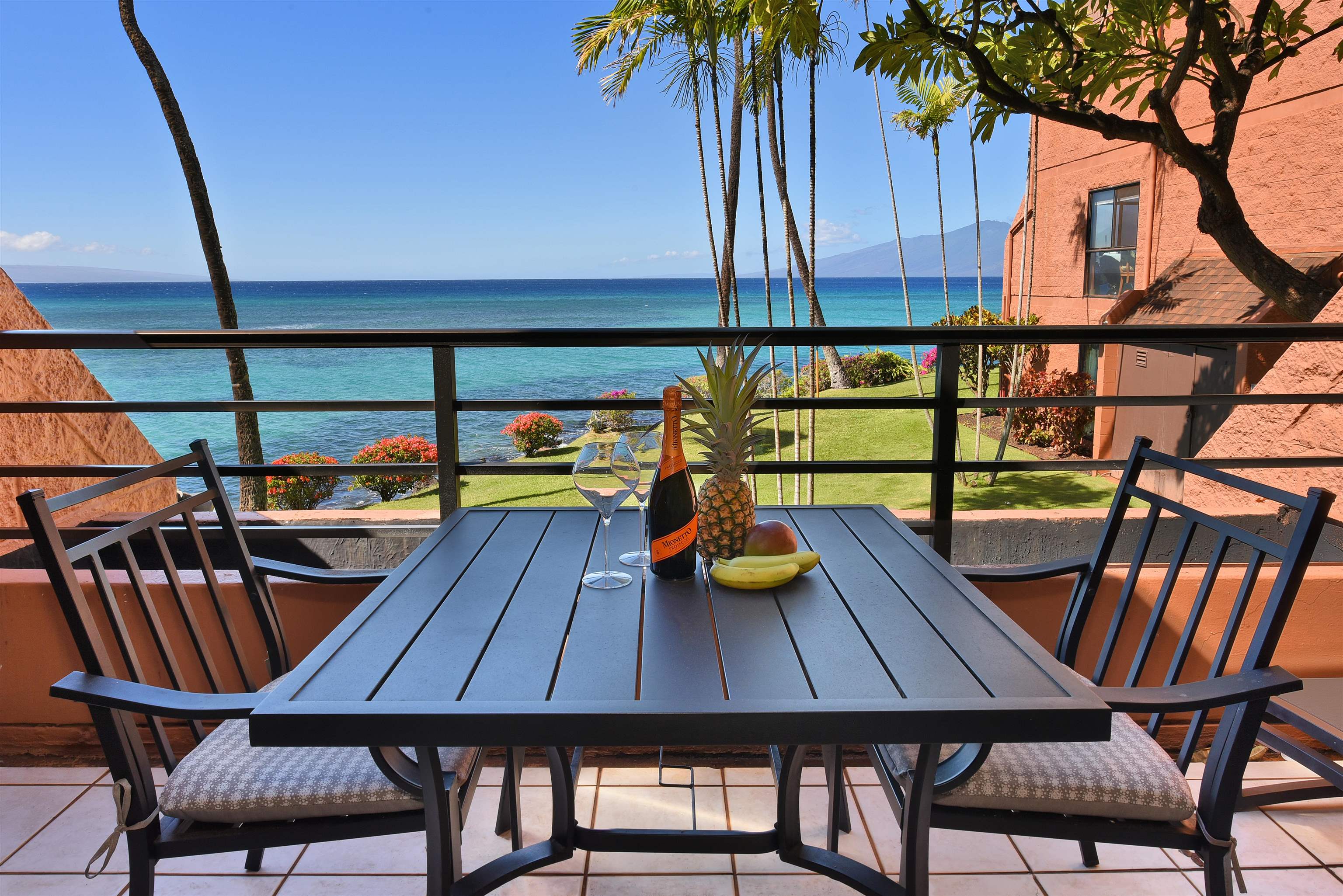 Kuleana II condo # 709, Lahaina, Hawaii - photo 30 of 30