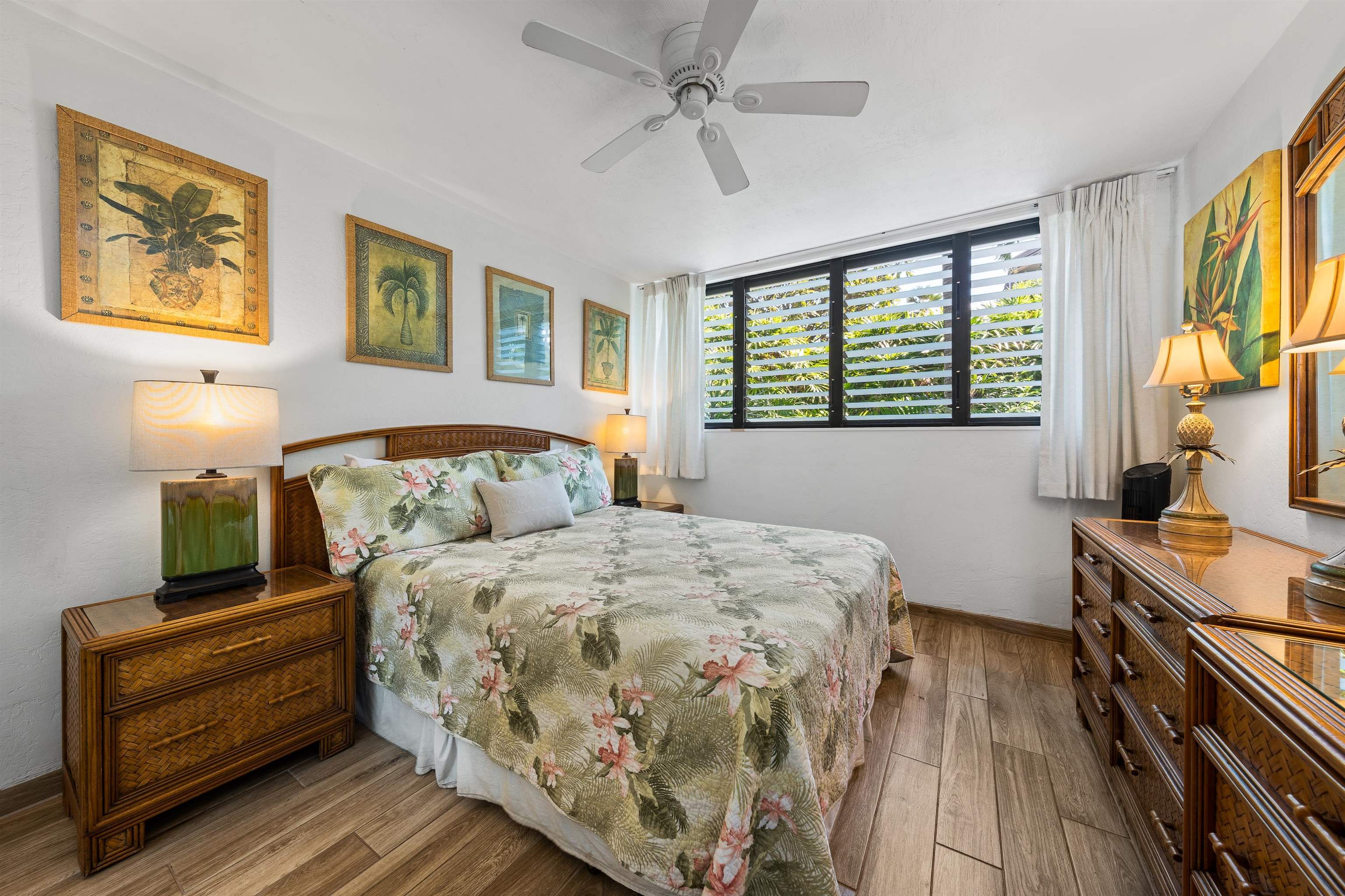 Polynesian Shores condo # 107, Lahaina, Hawaii - photo 15 of 33