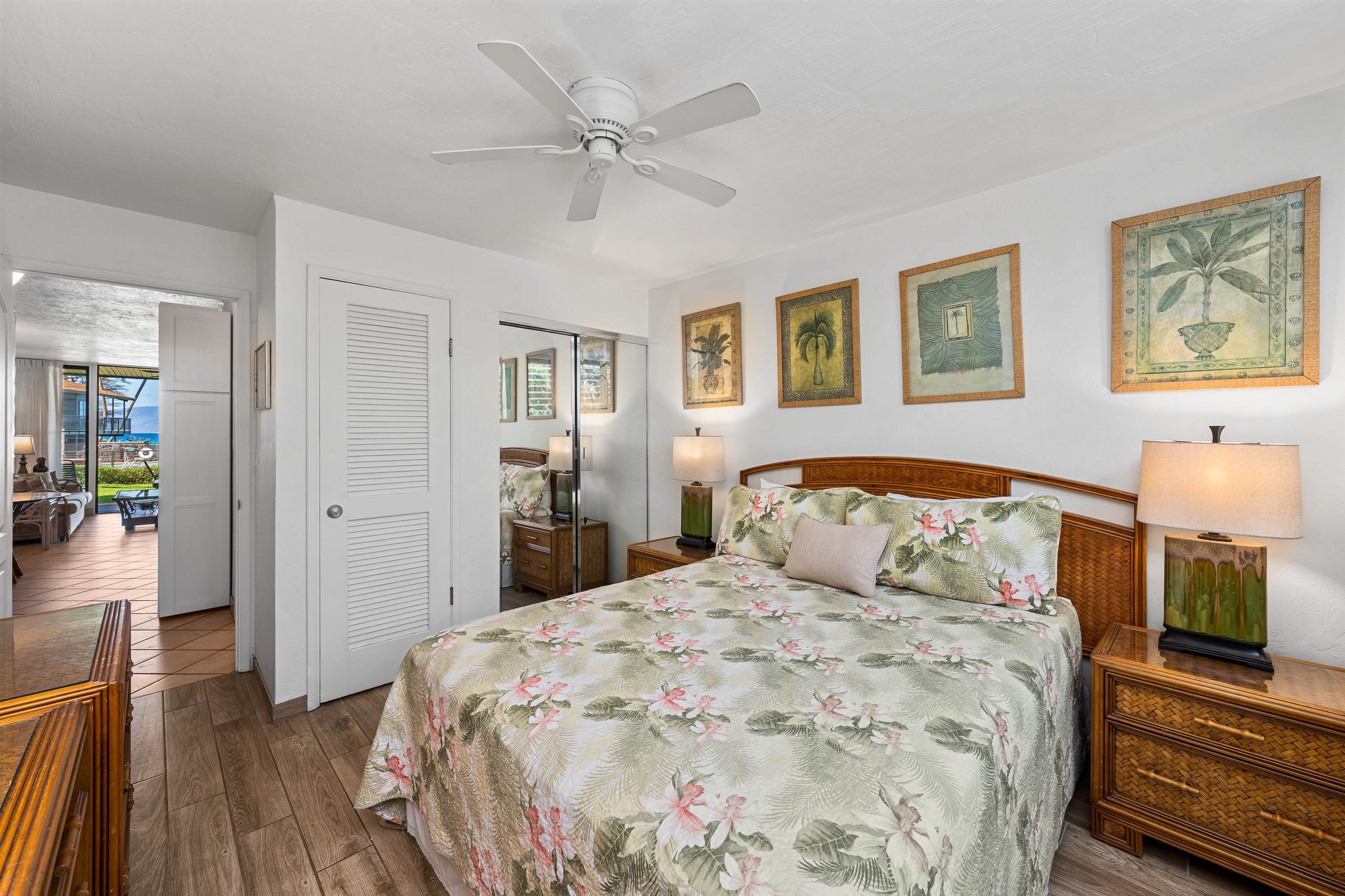 Polynesian Shores condo # 107, Lahaina, Hawaii - photo 17 of 33