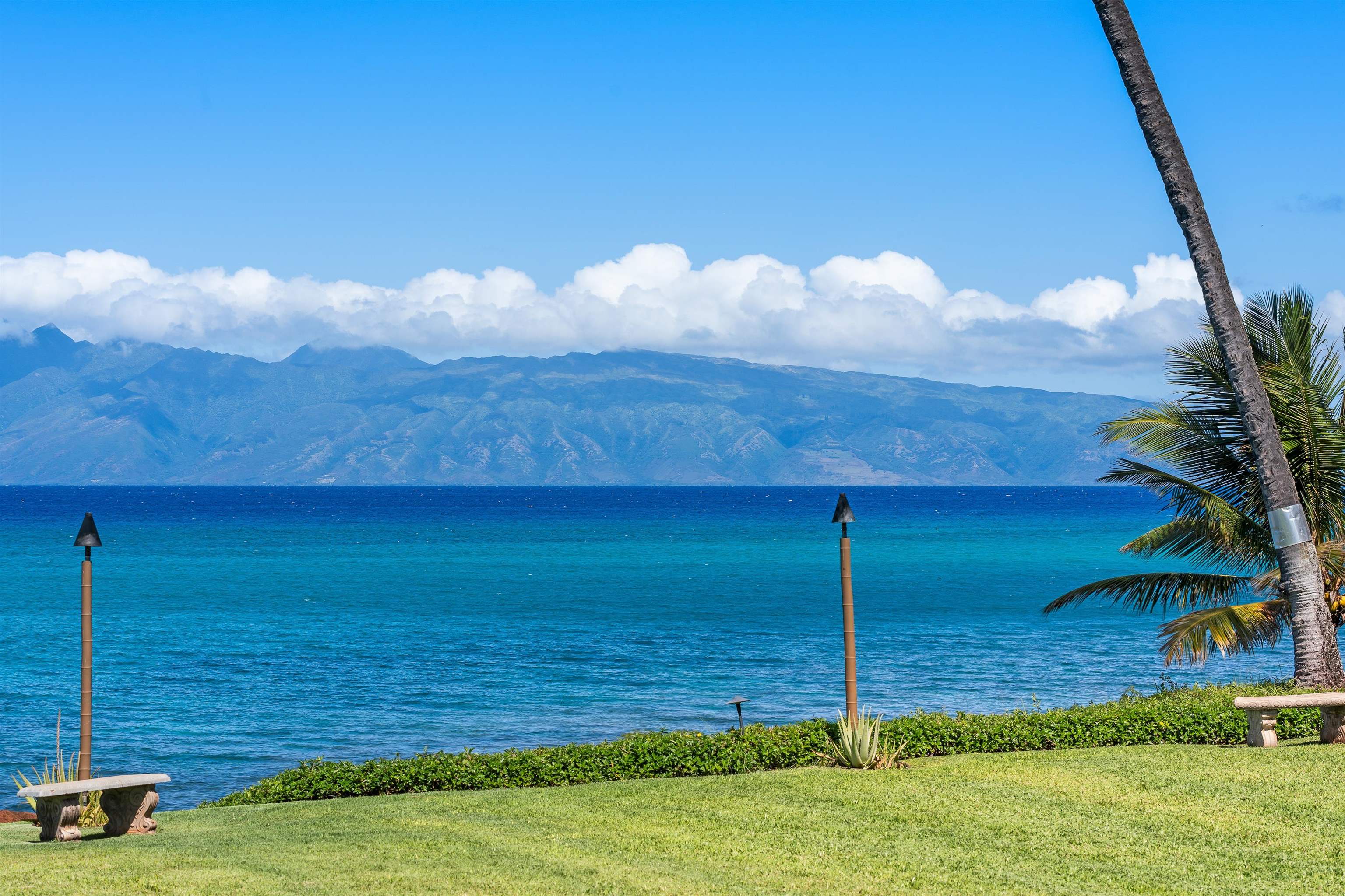 Polynesian Shores condo # 107, Lahaina, Hawaii - photo 20 of 33