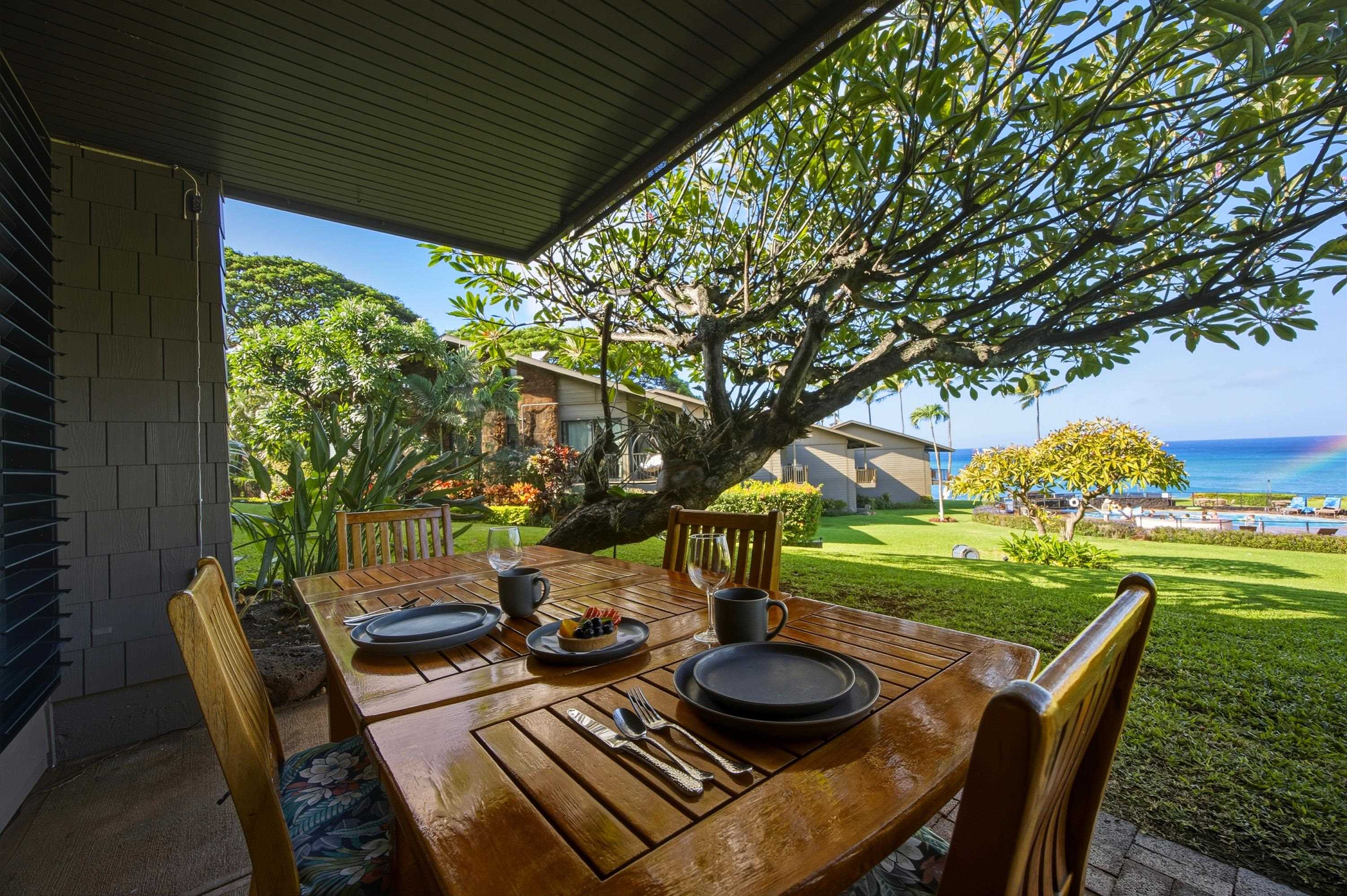 Polynesian Shores condo # 114, Lahaina, Hawaii - photo 22 of 31