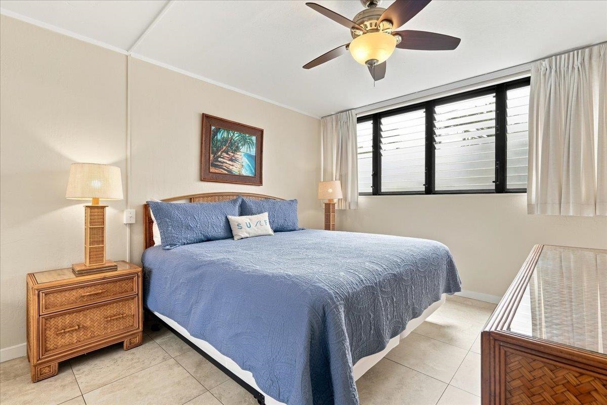 Polynesian Shores condo # 115, Lahaina, Hawaii - photo 16 of 38