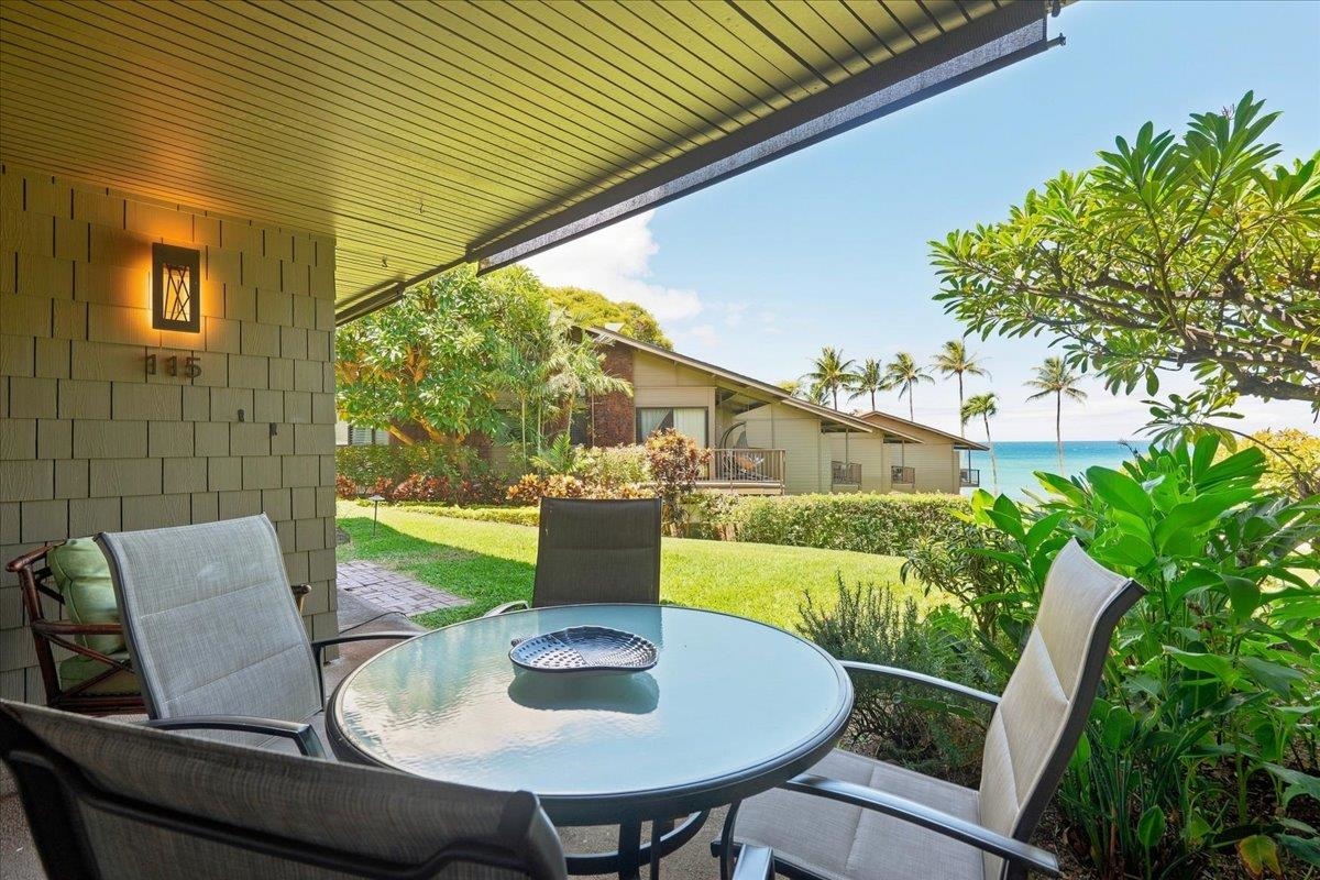 Polynesian Shores condo # 115, Lahaina, Hawaii - photo 3 of 38