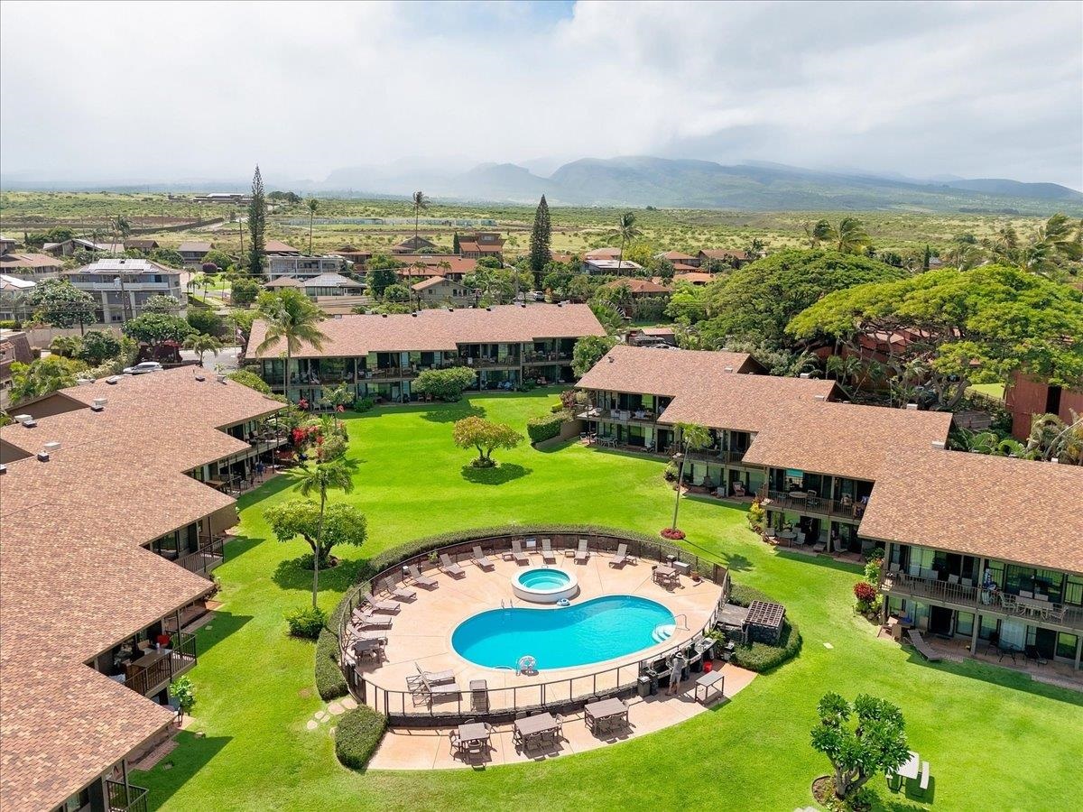 Polynesian Shores condo # 115, Lahaina, Hawaii - photo 26 of 38