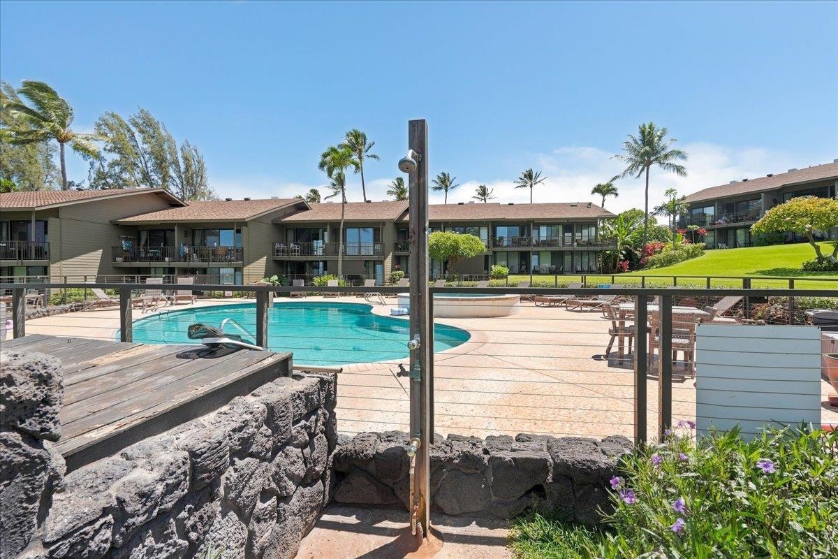 Polynesian Shores condo # 115, Lahaina, Hawaii - photo 30 of 38