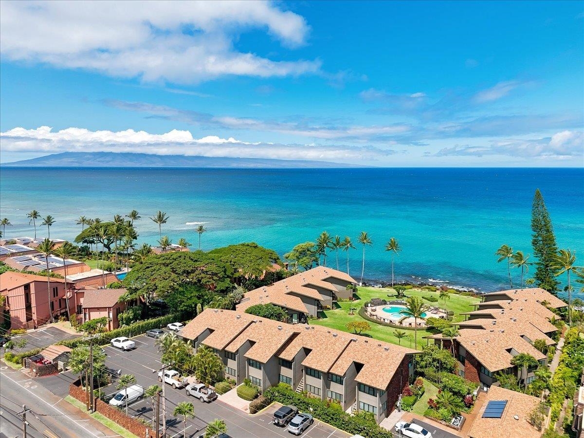 Polynesian Shores condo # 115, Lahaina, Hawaii - photo 37 of 38