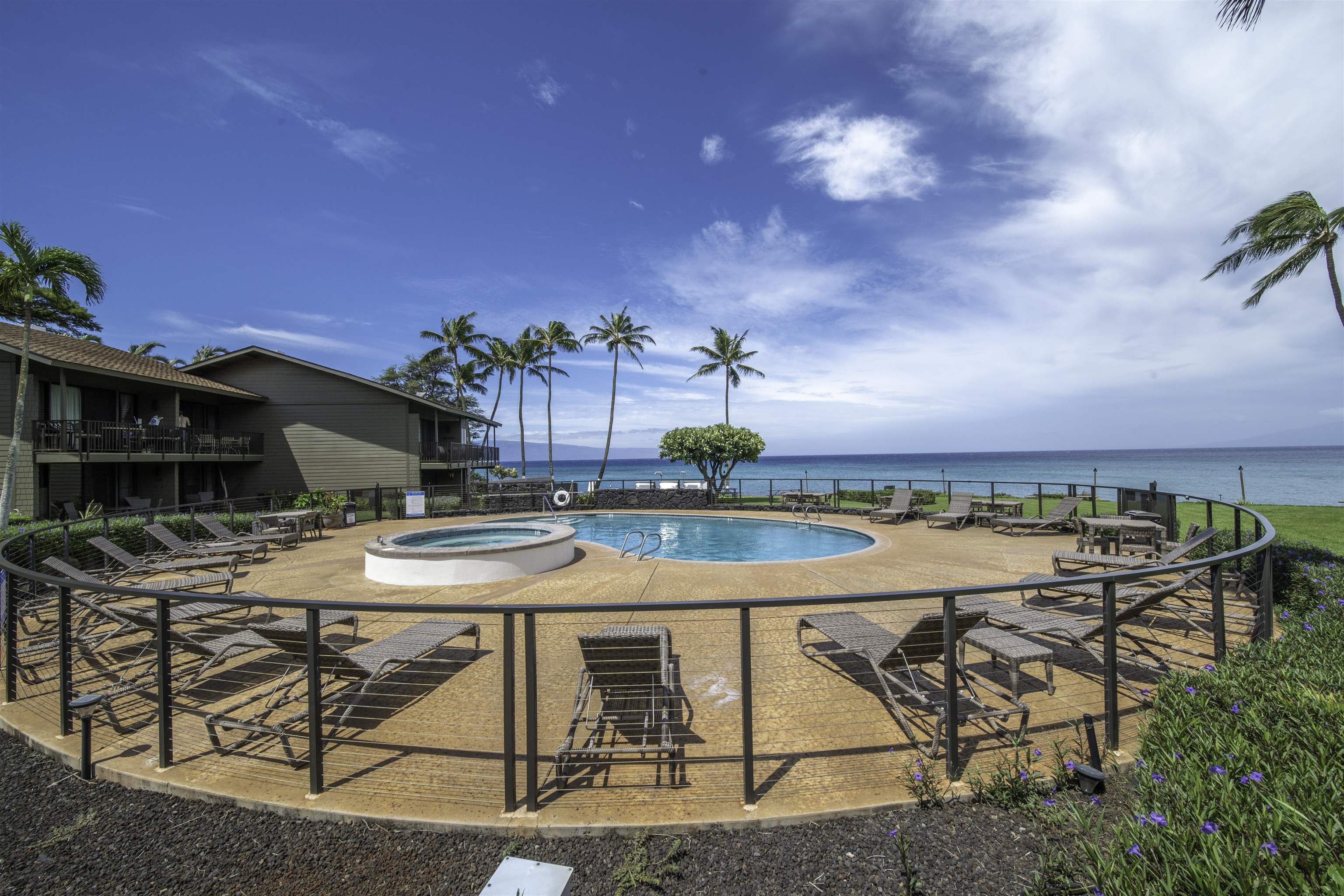 Polynesian Shores condo # 120, Lahaina, Hawaii - photo 39 of 46