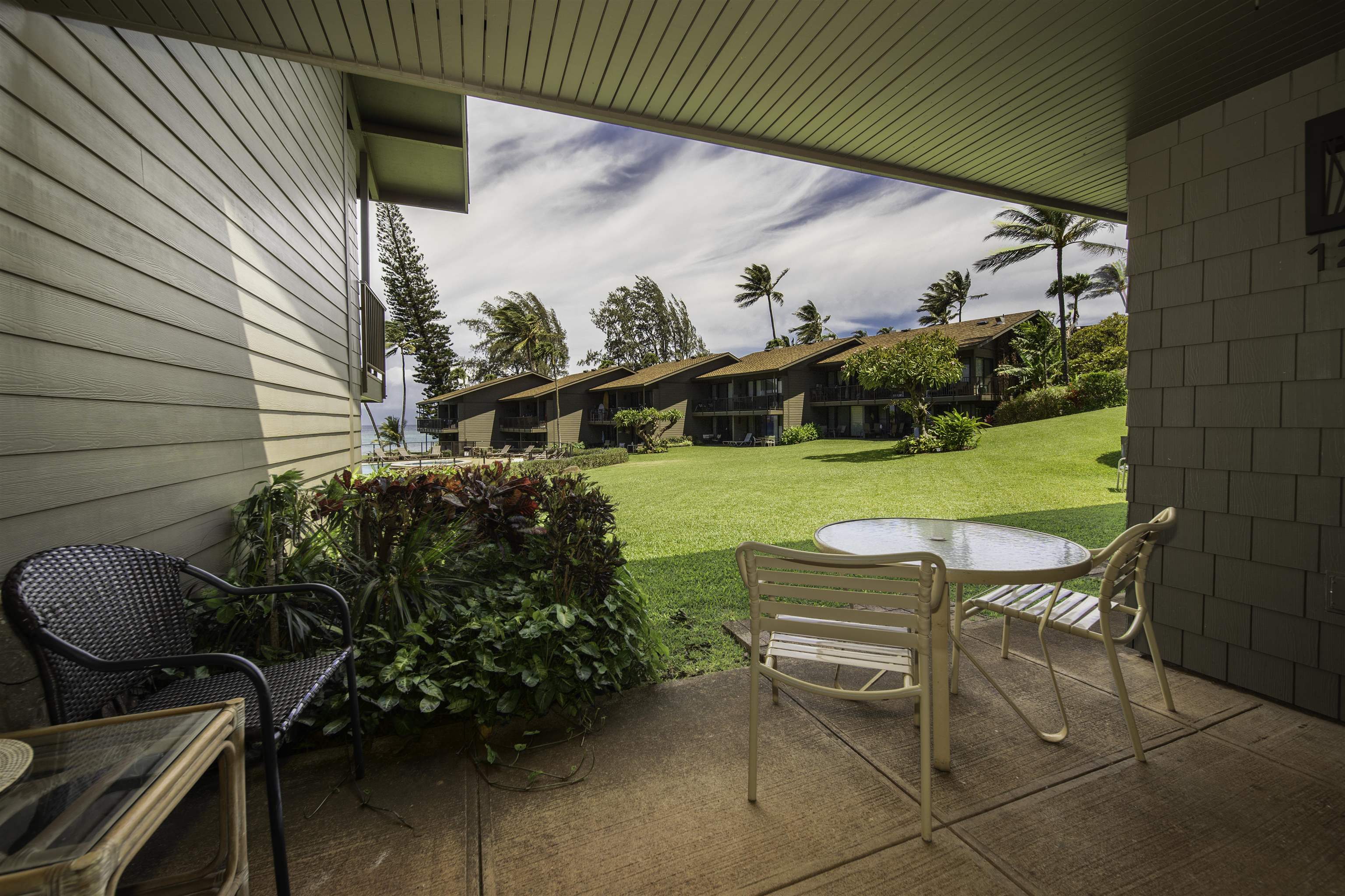 Polynesian Shores condo # 120, Lahaina, Hawaii - photo 8 of 46