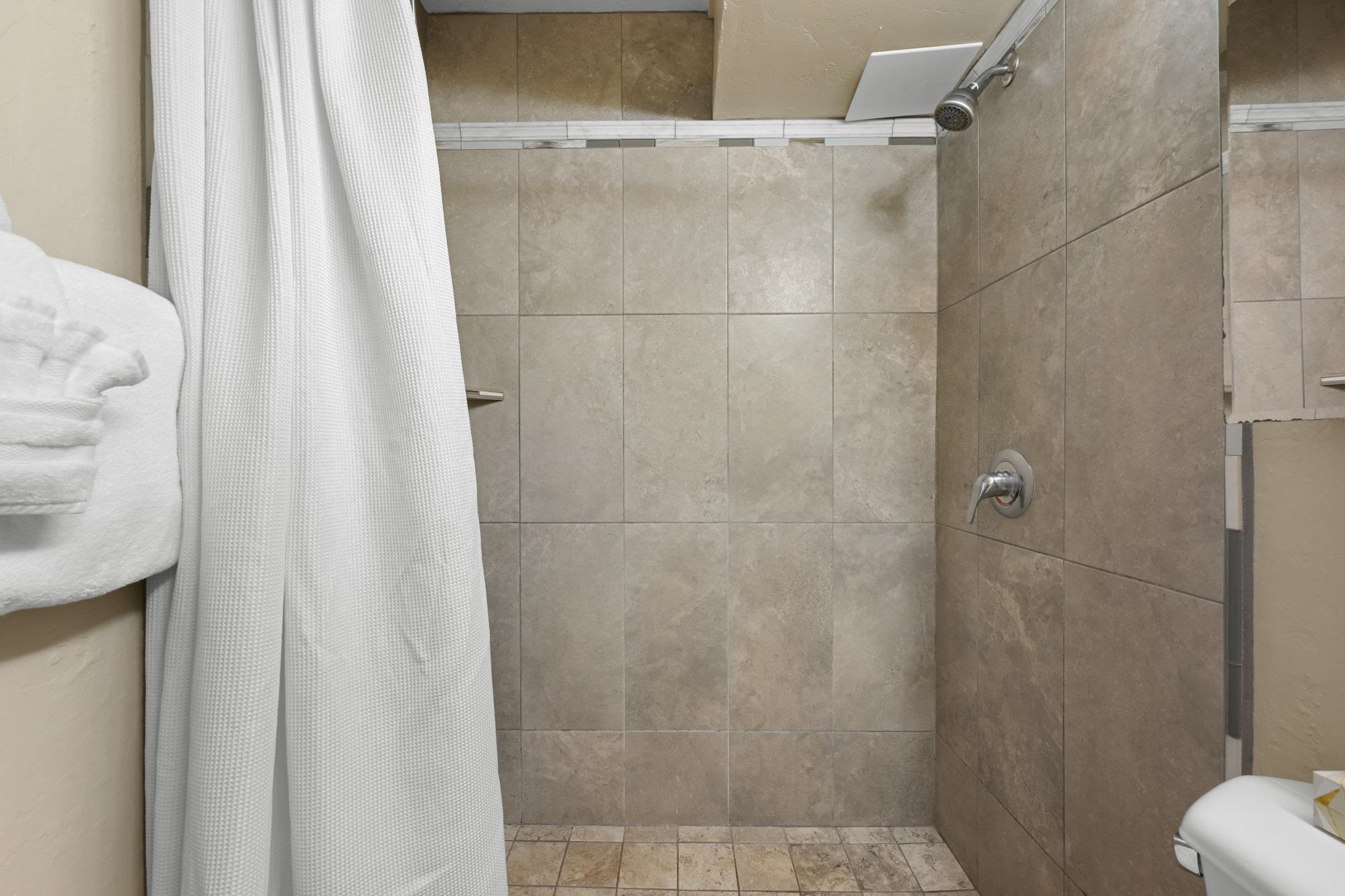 Polynesian Shores condo # 120, Lahaina, Hawaii - photo 19 of 22