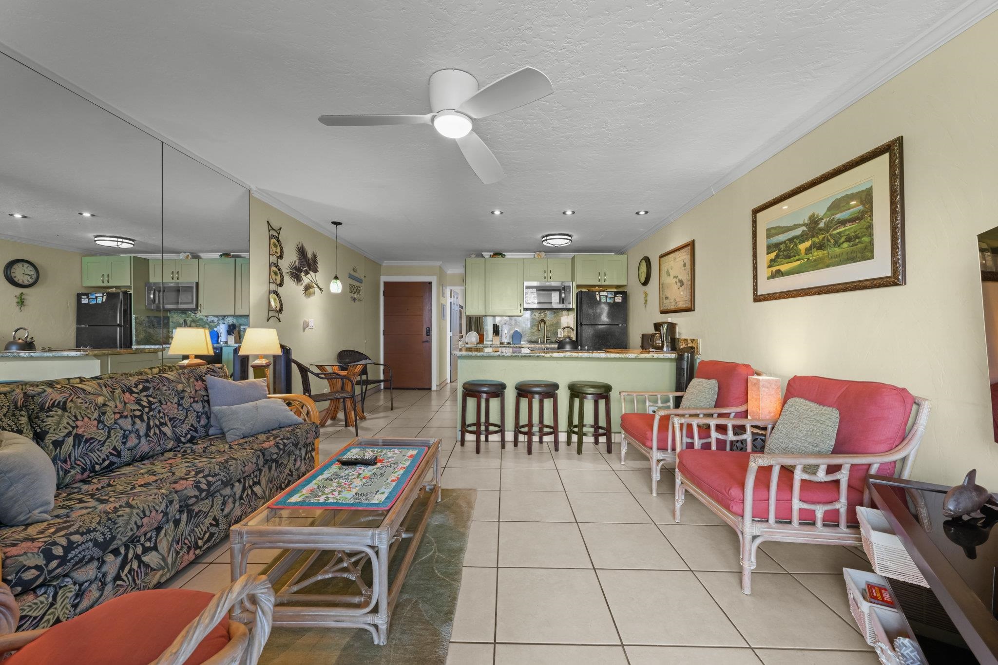 Polynesian Shores condo # 120, Lahaina, Hawaii - photo 5 of 22