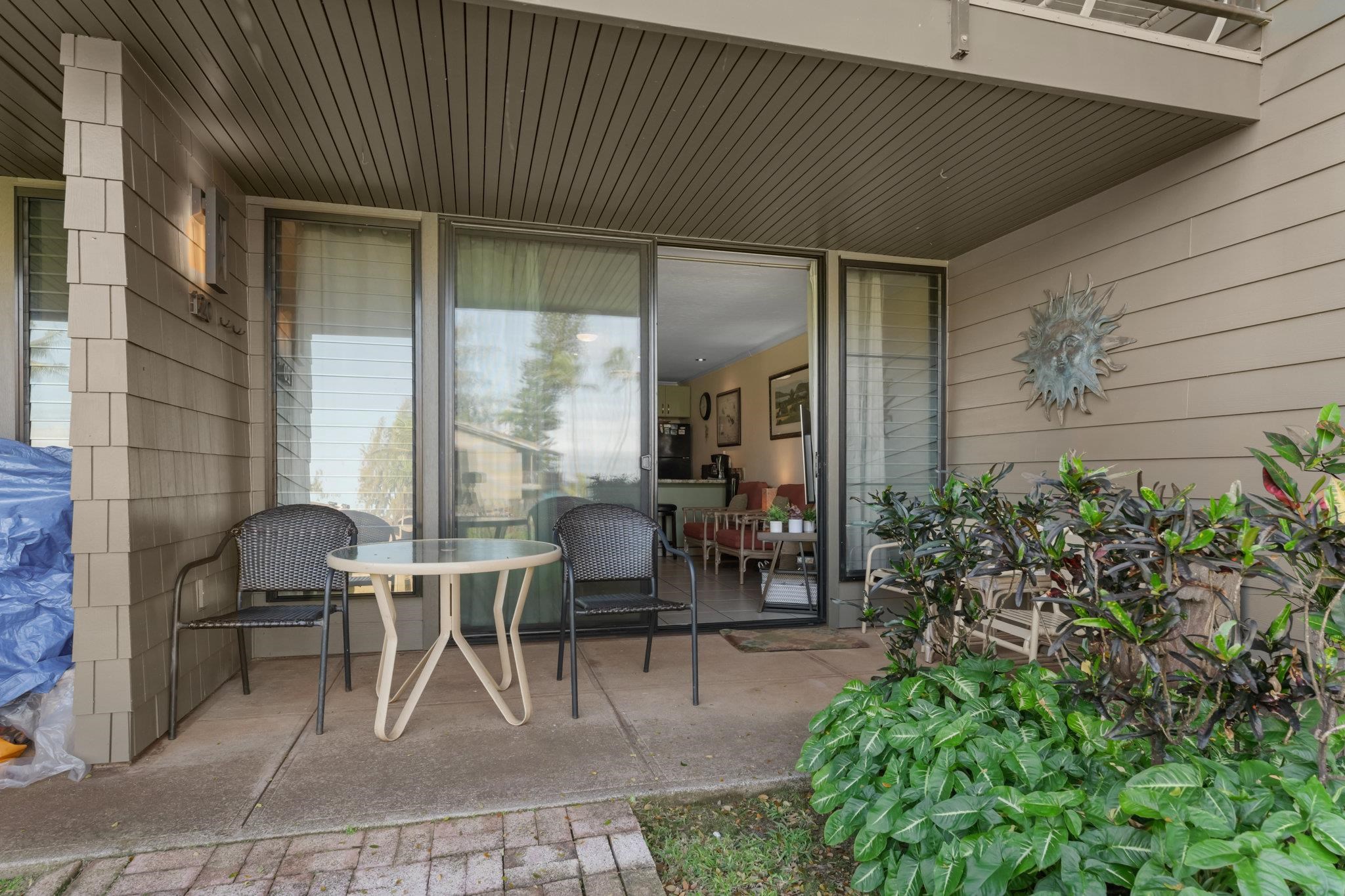 Polynesian Shores condo # 120, Lahaina, Hawaii - photo 7 of 22