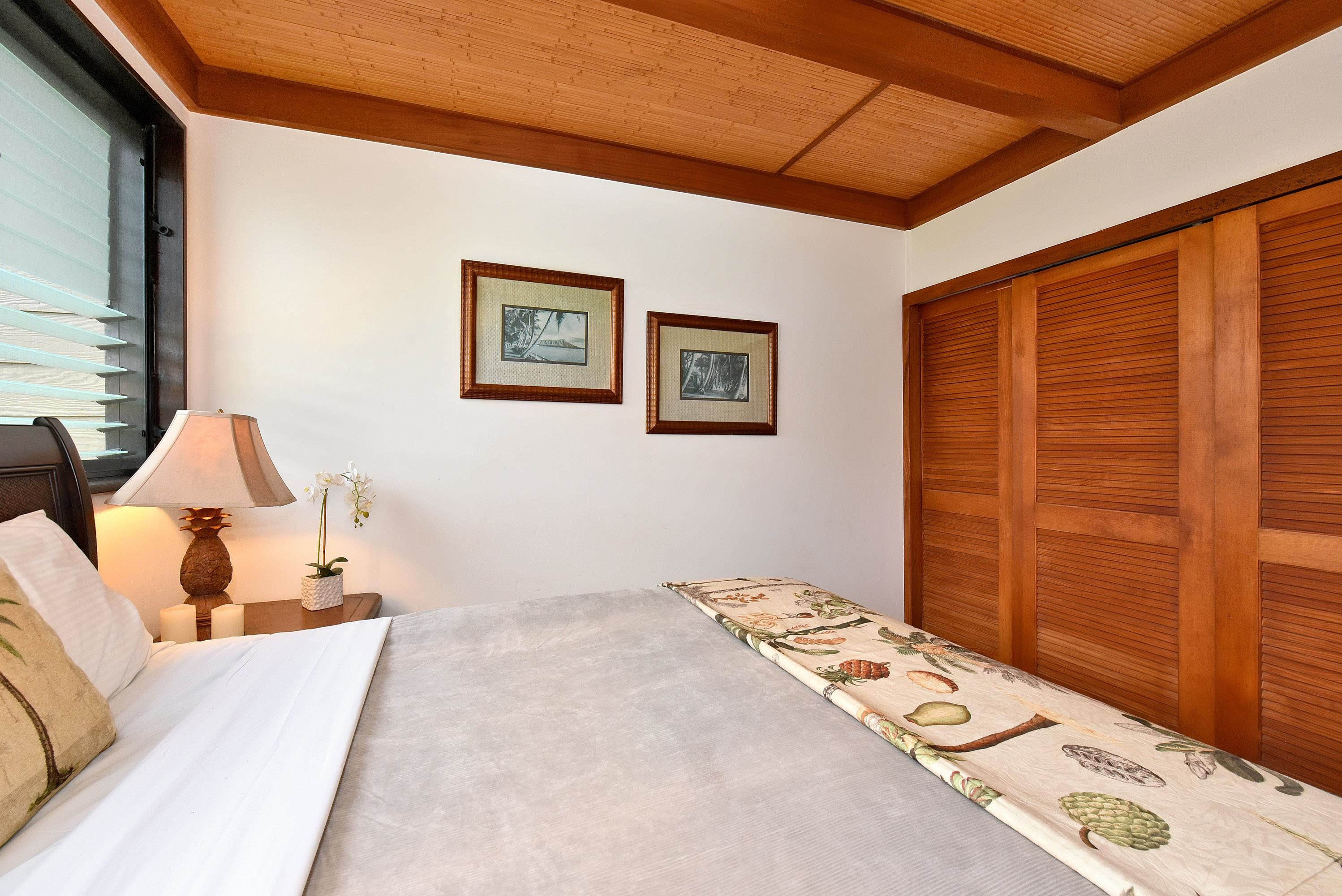 Polynesian Shores condo # 204, Lahaina, Hawaii - photo 24 of 50
