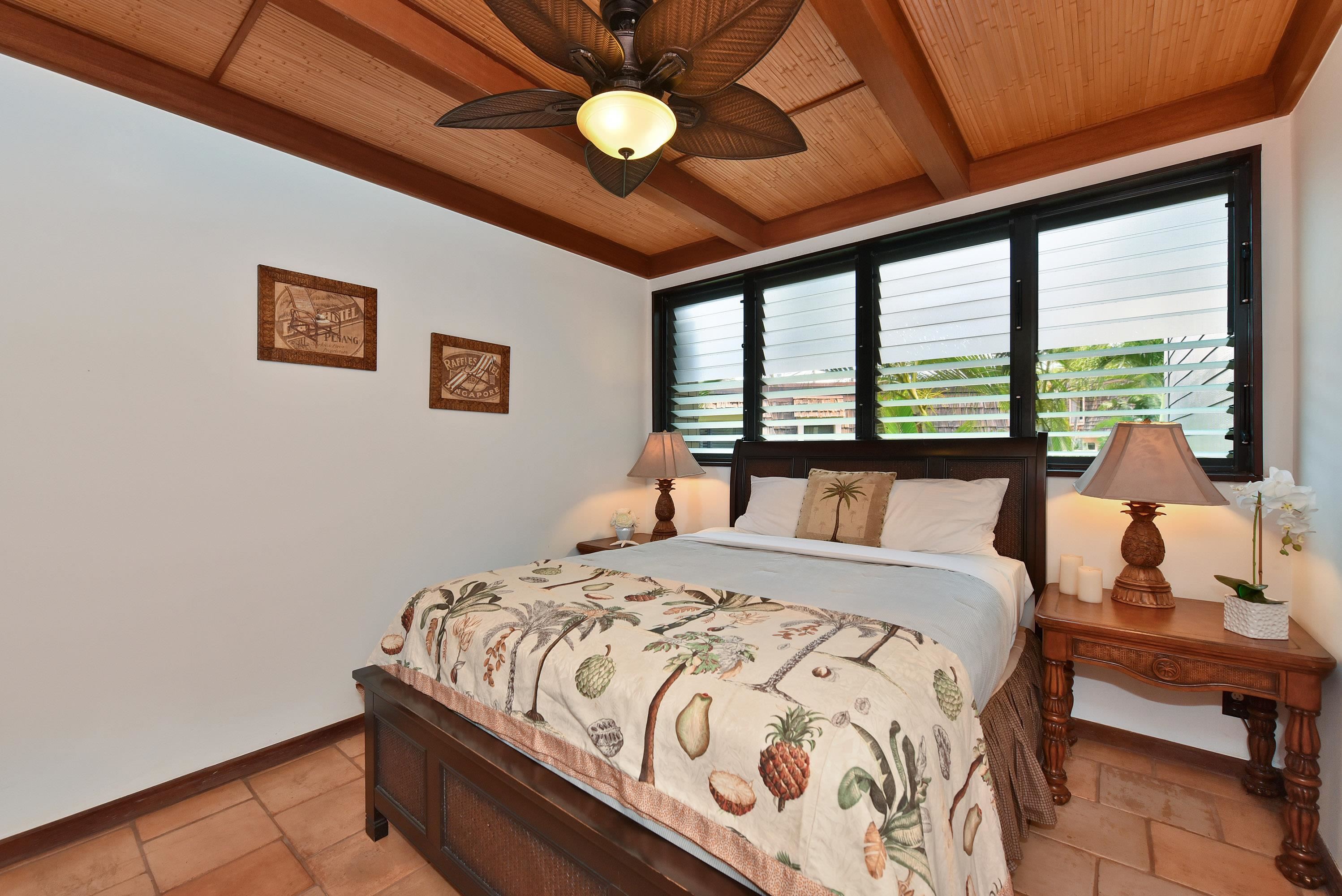 Polynesian Shores condo # 204, Lahaina, Hawaii - photo 25 of 50