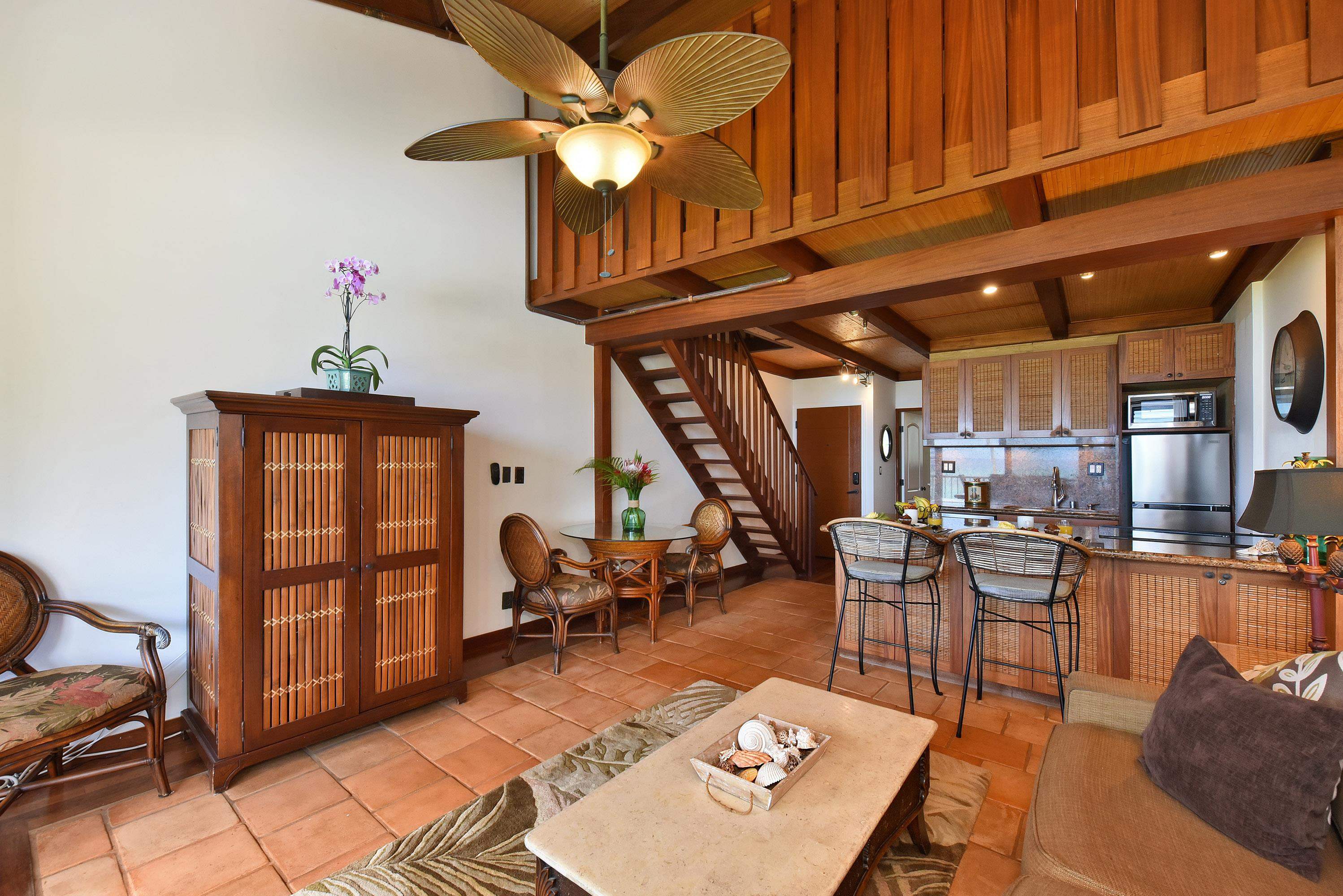 Polynesian Shores condo # 204, Lahaina, Hawaii - photo 5 of 50