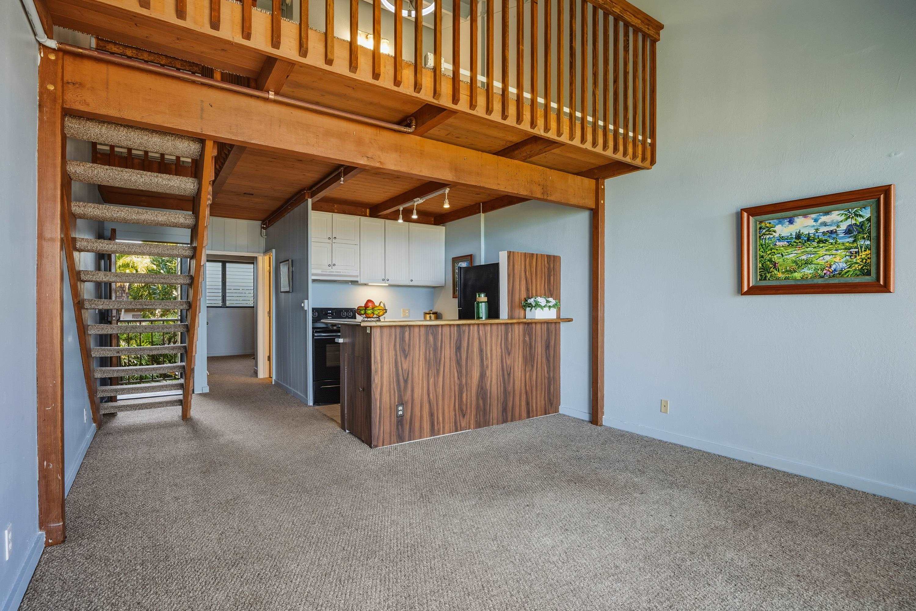 Polynesian Shores condo # 206, Lahaina, Hawaii - photo 13 of 38