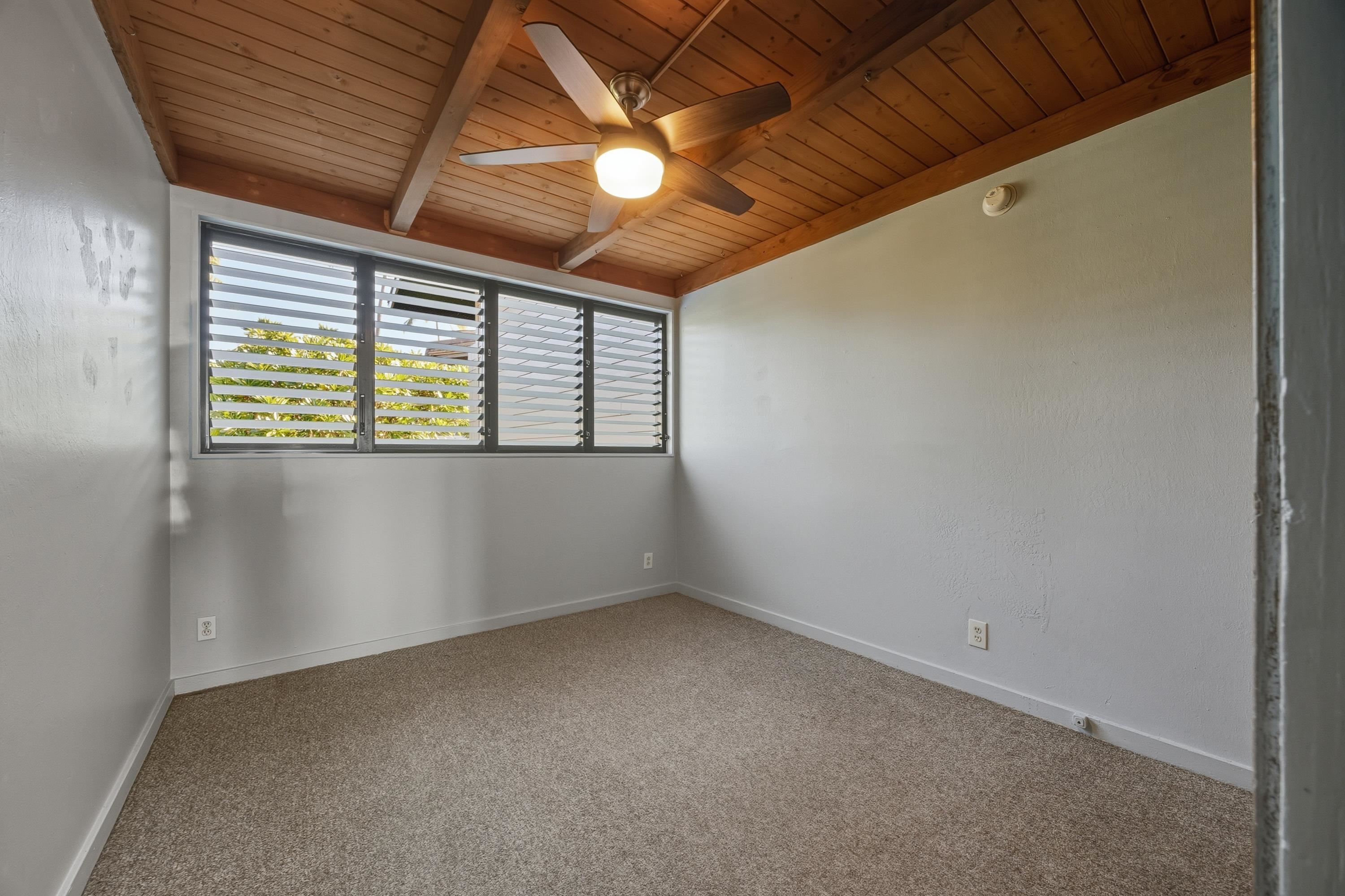 Polynesian Shores condo # 206, Lahaina, Hawaii - photo 17 of 38