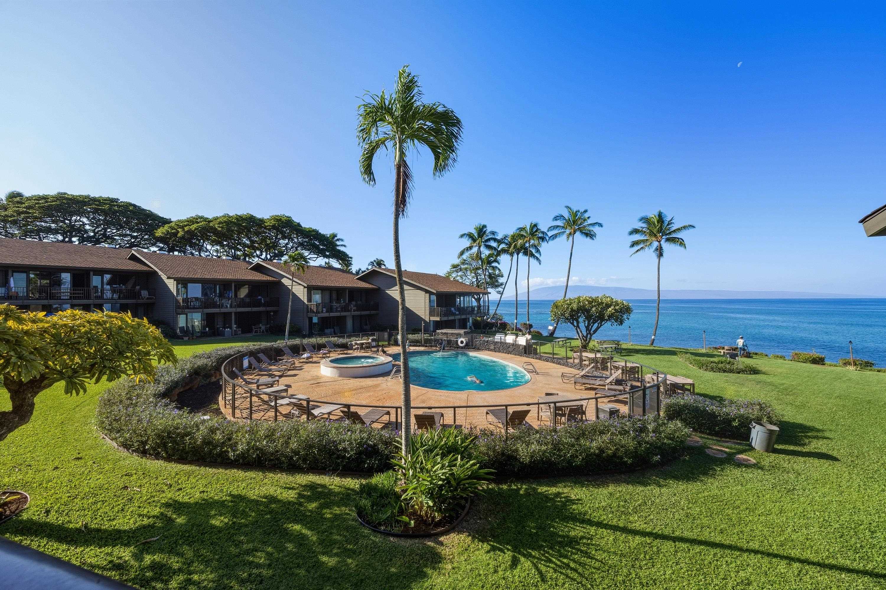 Polynesian Shores condo # 206, Lahaina, Hawaii - photo 21 of 38