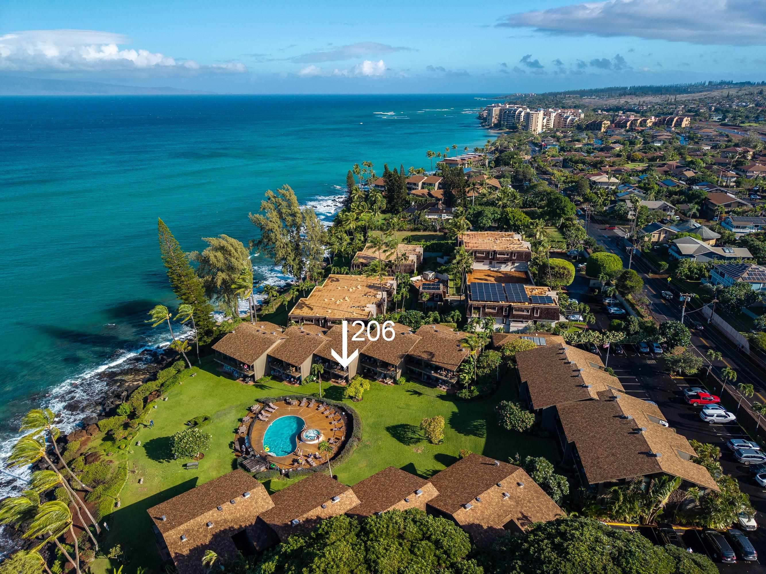 Polynesian Shores condo # 206, Lahaina, Hawaii - photo 33 of 38
