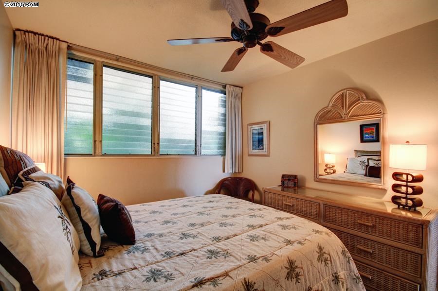 Polynesian Shores condo # 223, Lahaina, Hawaii - photo 10 of 27