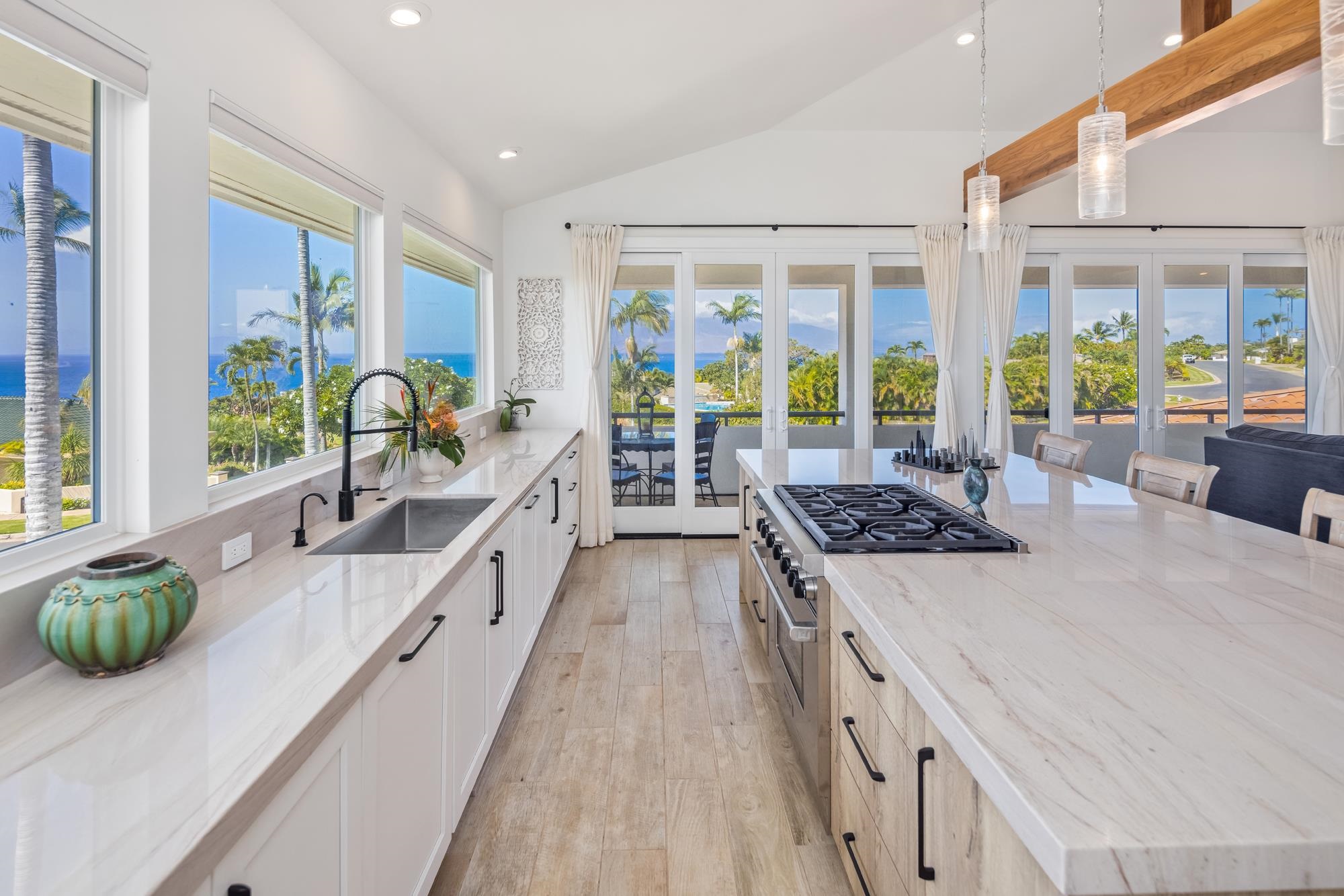 3977  Wailea Ekolu Pl , Wailea/Makena home - photo 8 of 40