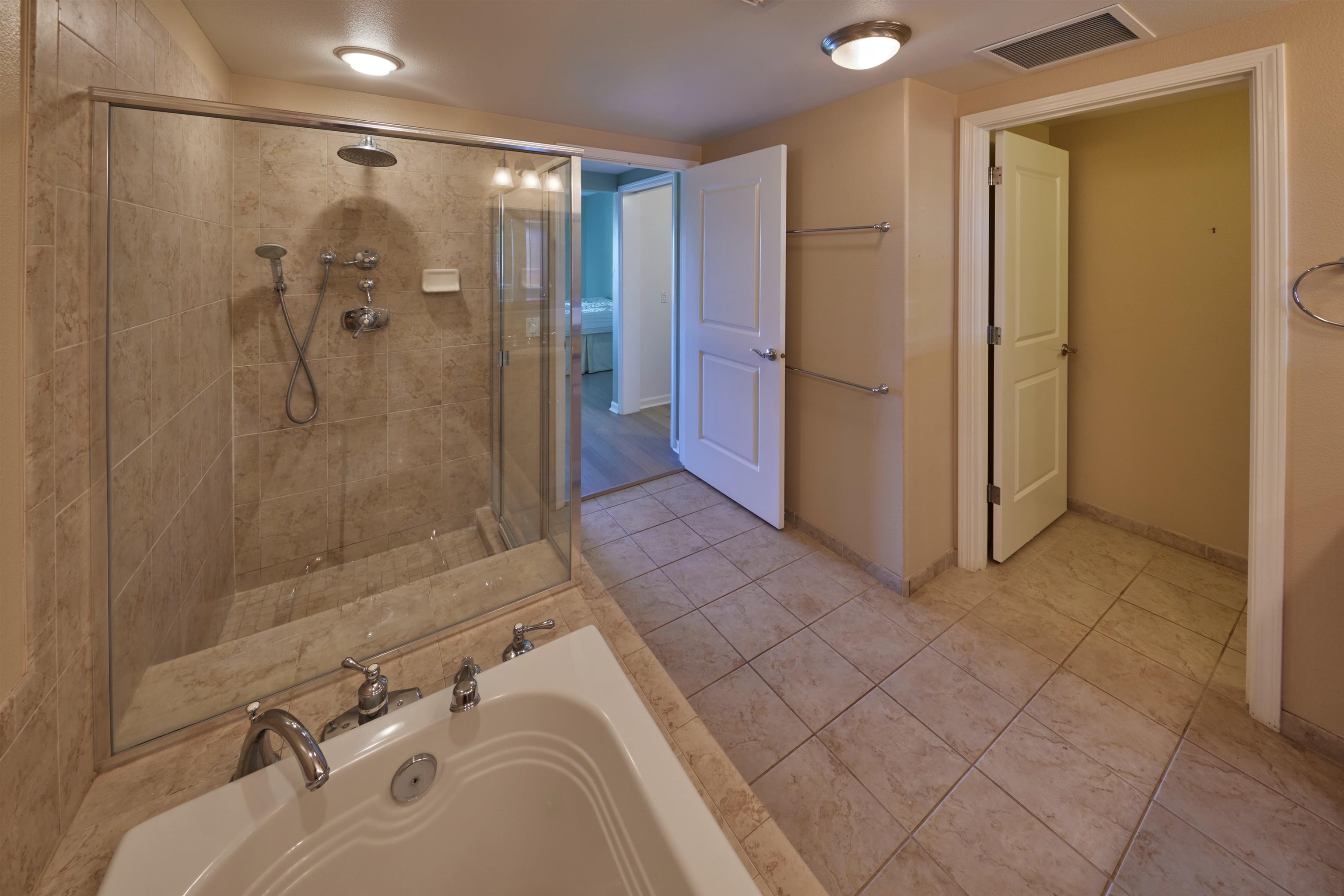 Ke Alii Ocean Villas condo # A103, Kihei, Hawaii - photo 9 of 29