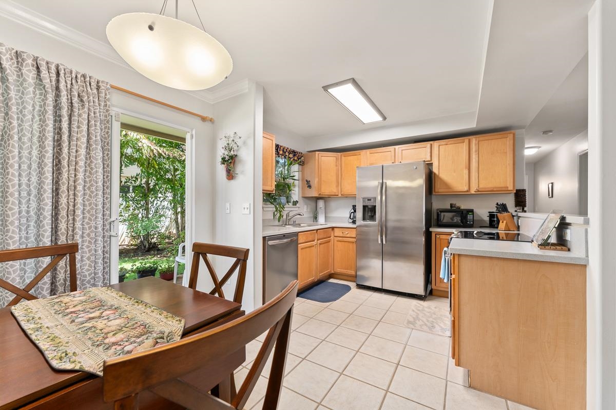 Villas at Kenolio I condo # 4D, Kihei, Hawaii - photo 4 of 31