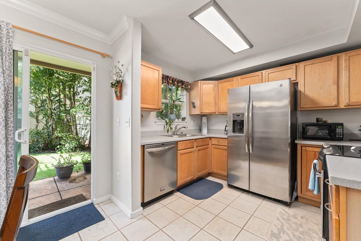 Villas at Kenolio I condo # 4D, Kihei, Hawaii - photo 6 of 31