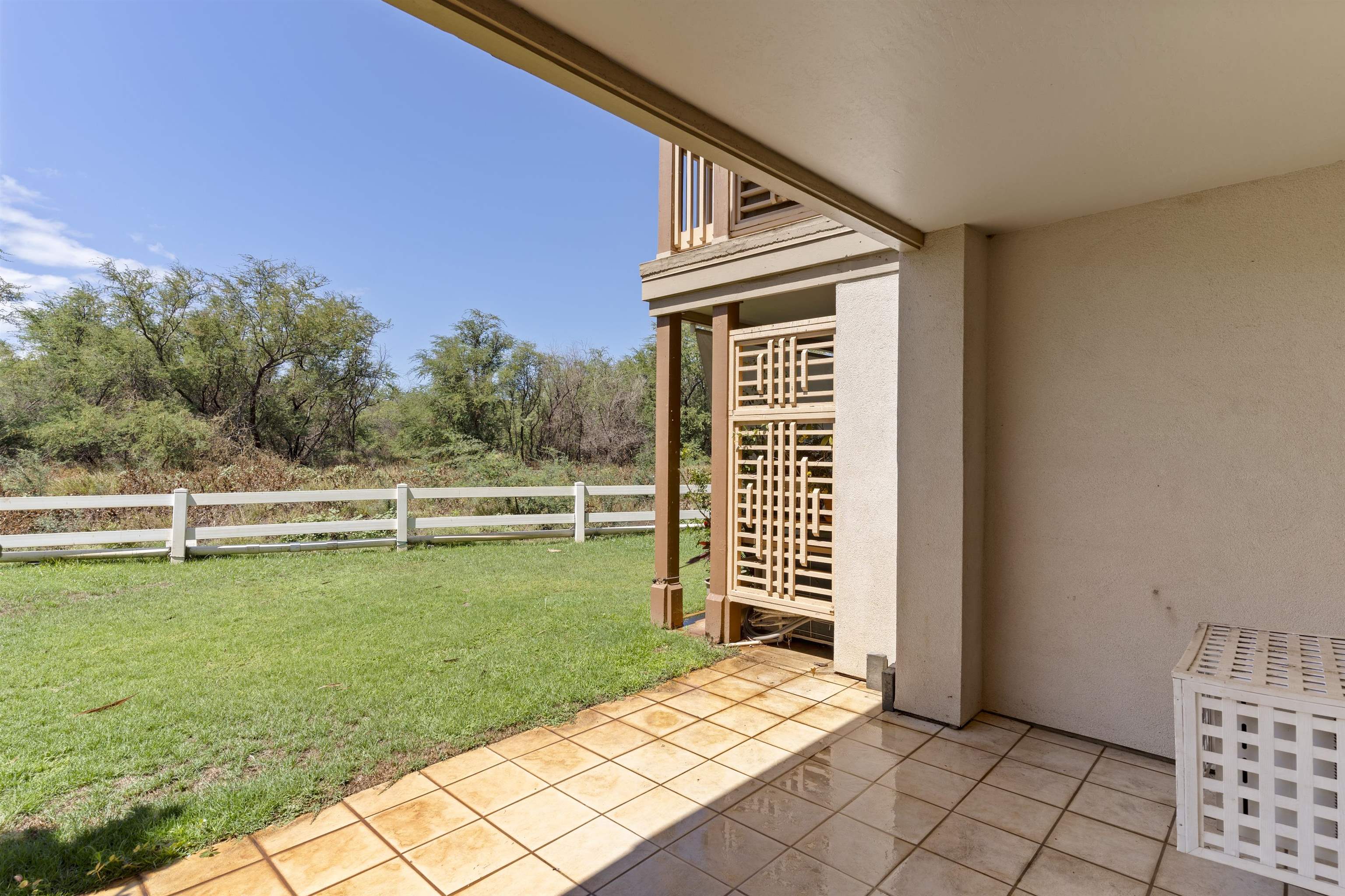 Villas at Kenolio I condo # 4M, Kihei, Hawaii - photo 33 of 43