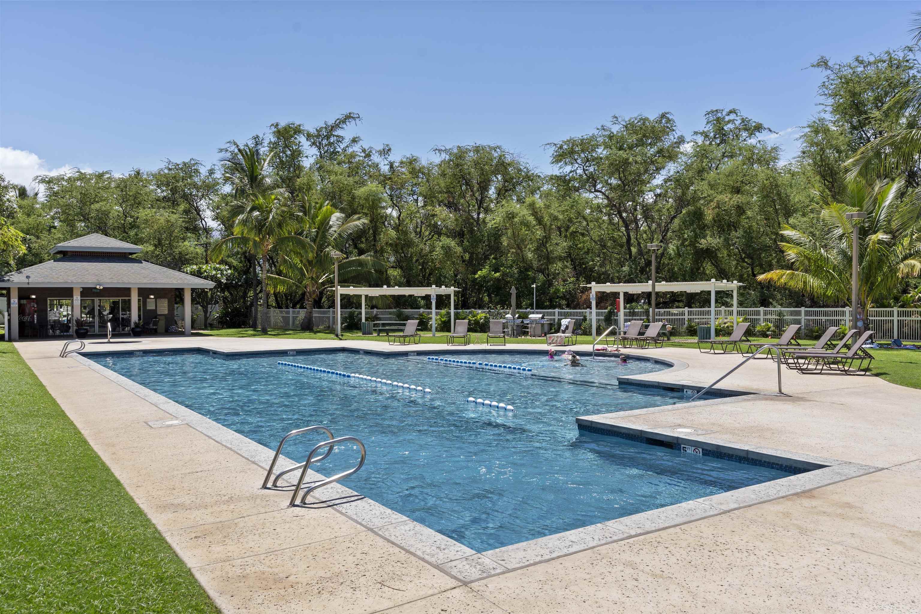 Villas at Kenolio I condo # 4M, Kihei, Hawaii - photo 37 of 43