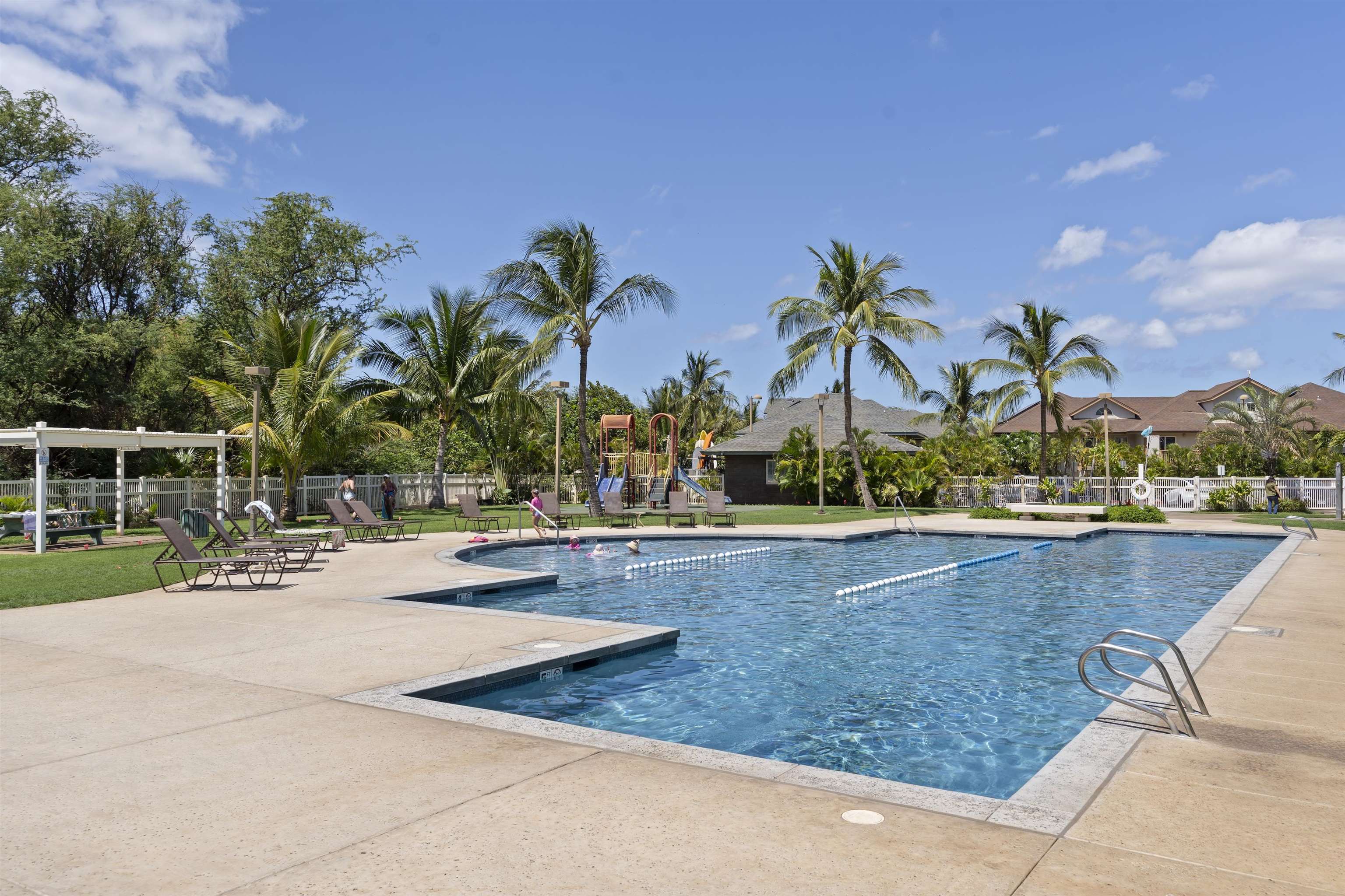 Villas at Kenolio I condo # 4M, Kihei, Hawaii - photo 38 of 43