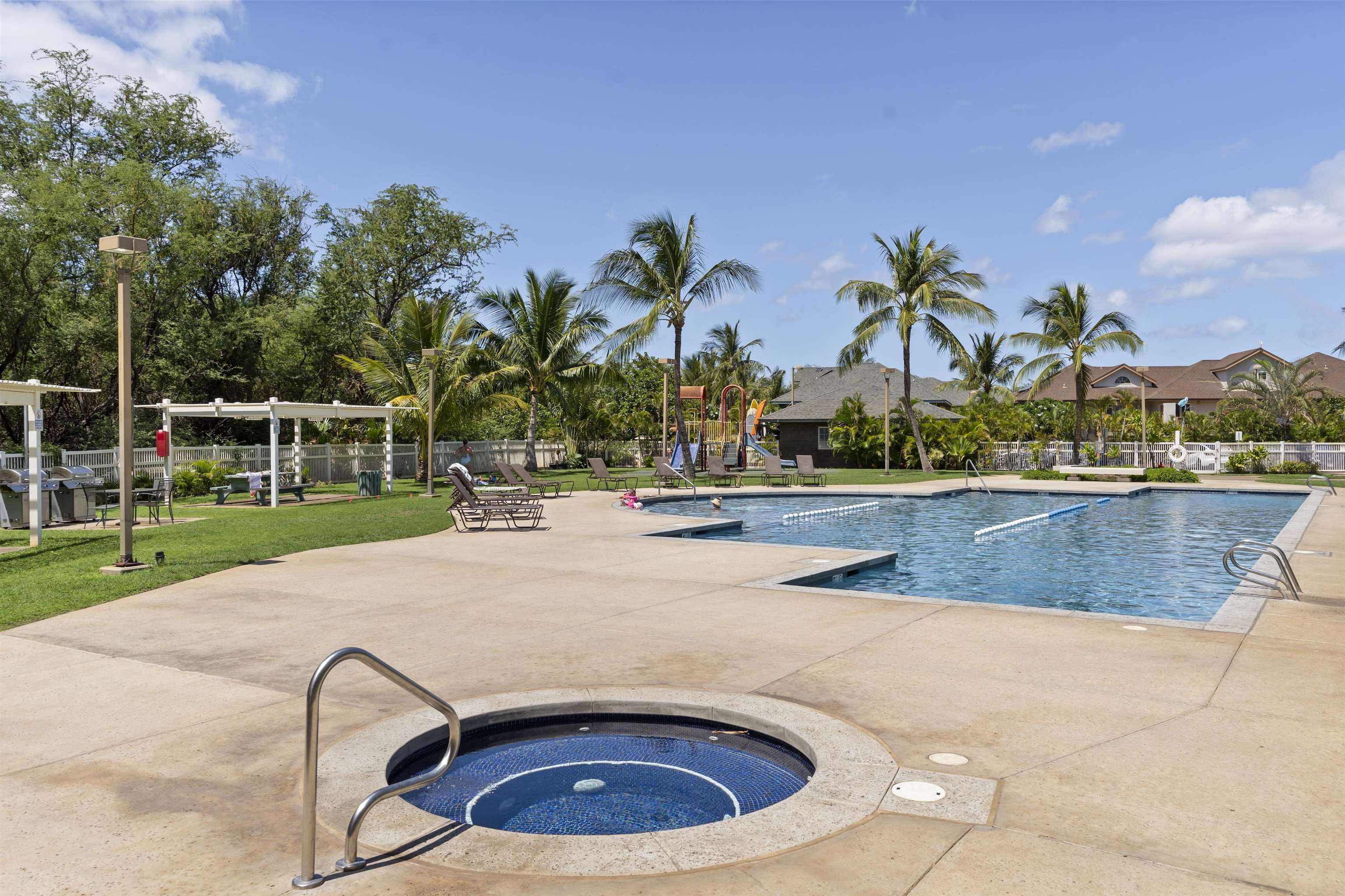 Villas at Kenolio I condo # 4M, Kihei, Hawaii - photo 39 of 43