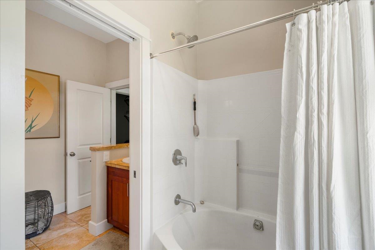 40  Hohani Pl , Haiku home - photo 18 of 44