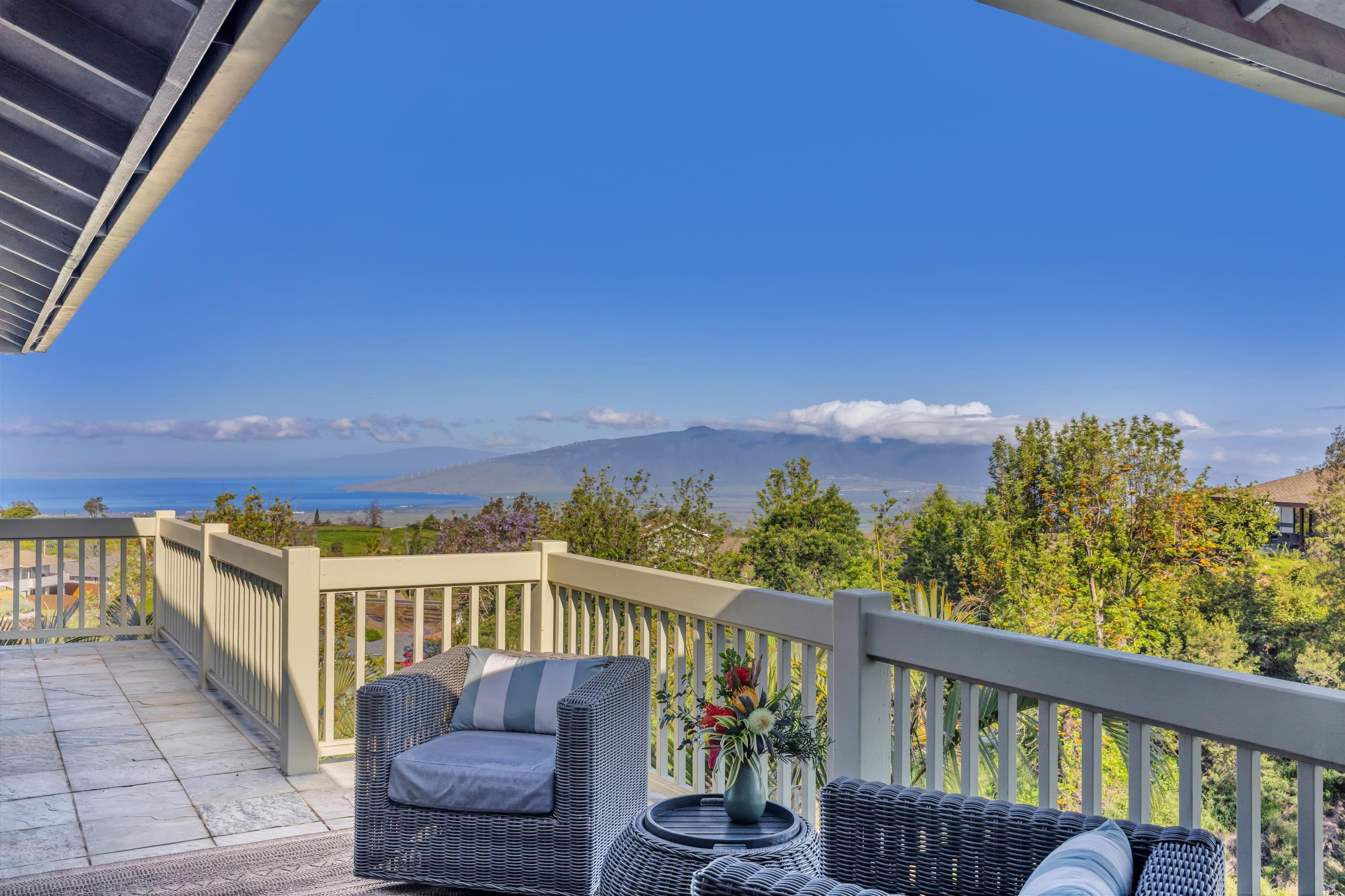40  Kapalulu Pl , Kula/Ulupalakua/Kanaio home - photo 14 of 49