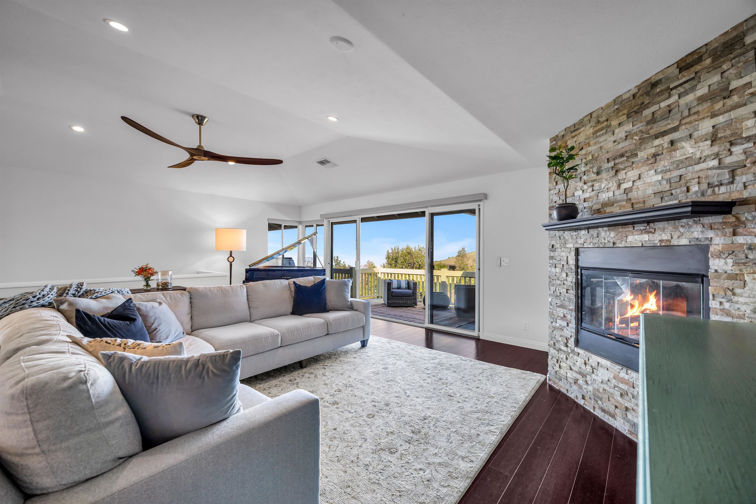 40  Kapalulu Pl , Kula/Ulupalakua/Kanaio home - photo 5 of 45