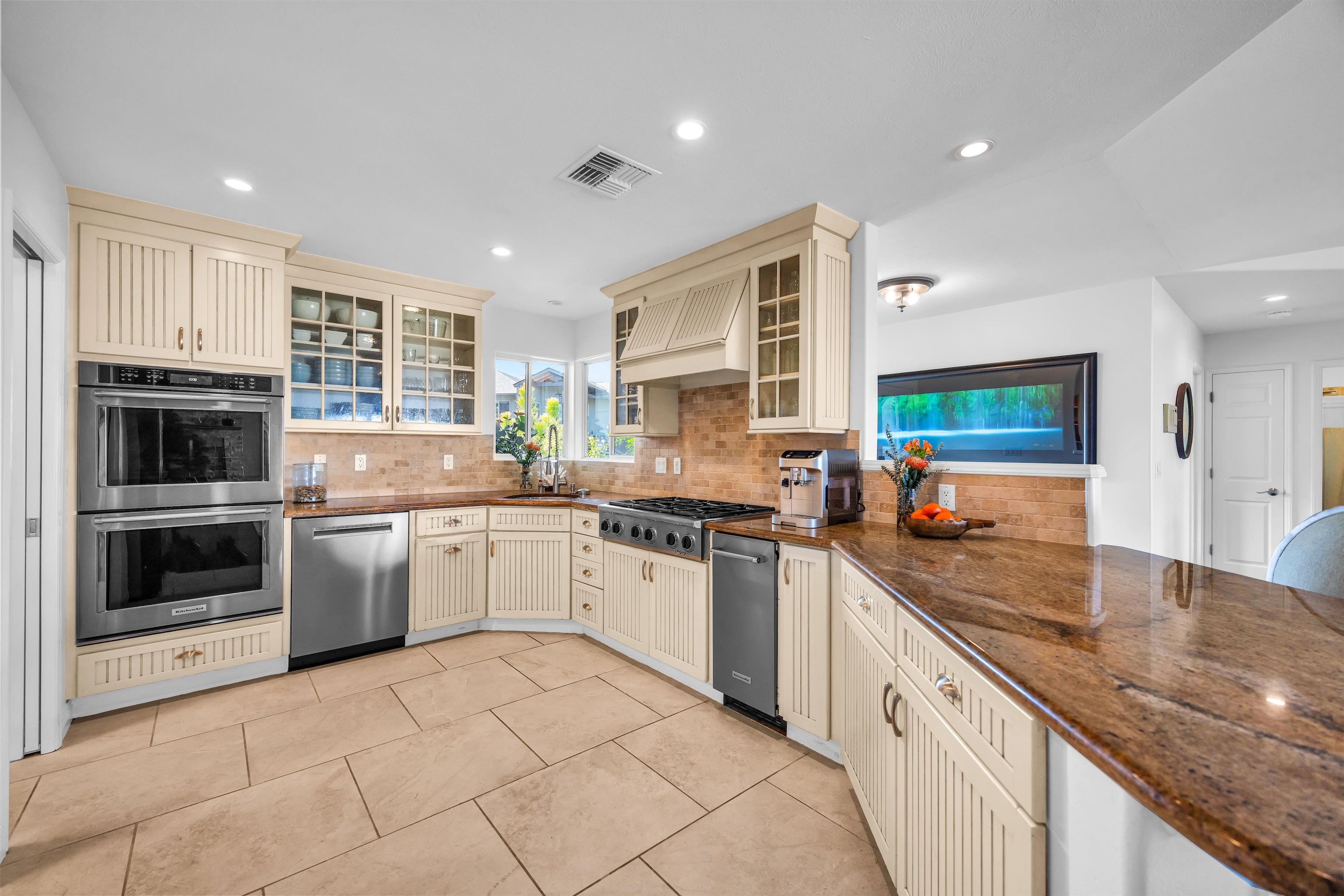 40  Kapalulu Pl , Kula/Ulupalakua/Kanaio home - photo 8 of 45