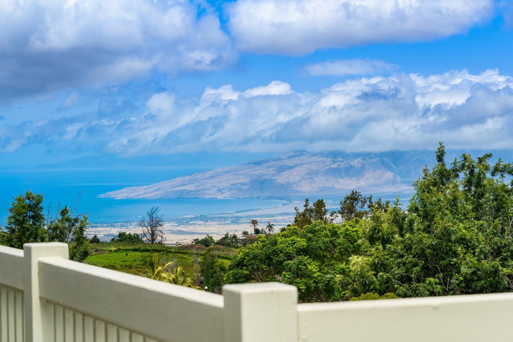 40  Kapalulu Pl , Kula/Ulupalakua/Kanaio home - photo 4 of 34