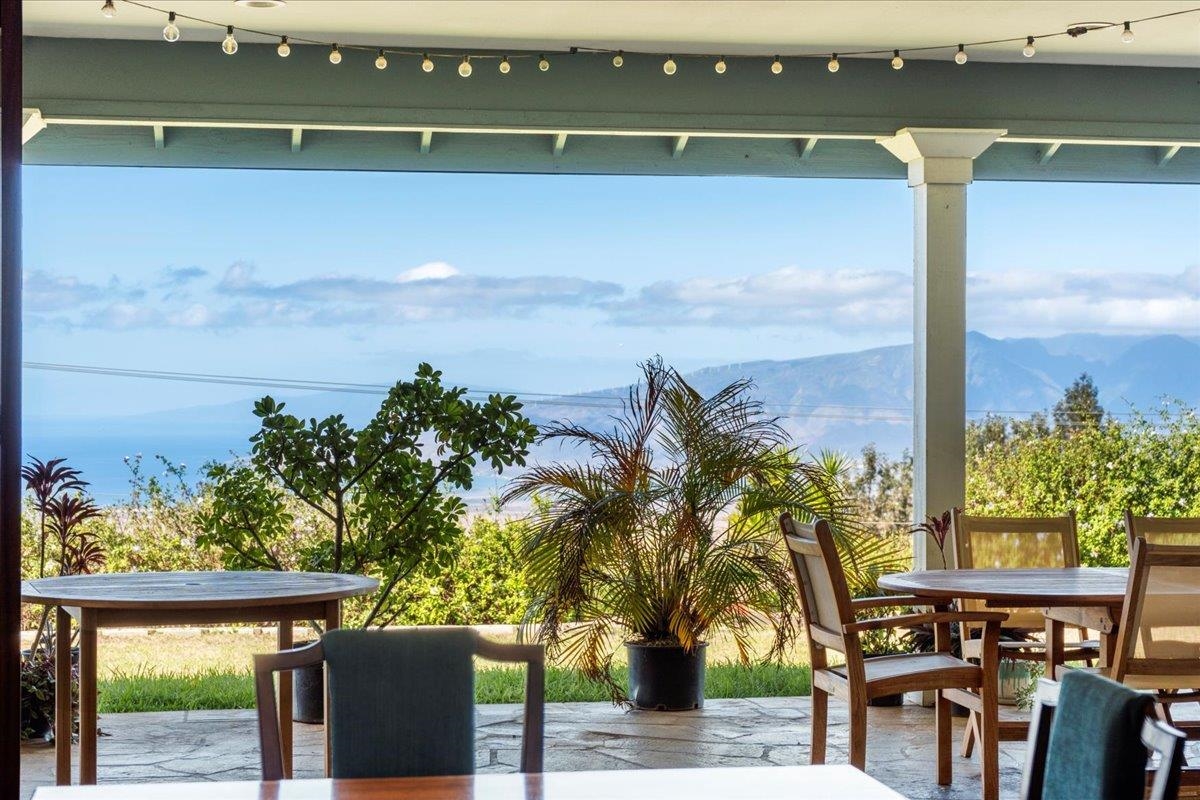 40  Pulehu Nui Rd , Kula/Ulupalakua/Kanaio home - photo 3 of 49