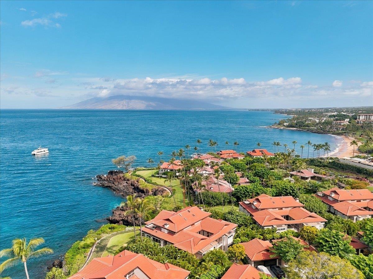 Wailea Point I II III condo # 1104, Kihei, Hawaii - photo 7 of 50