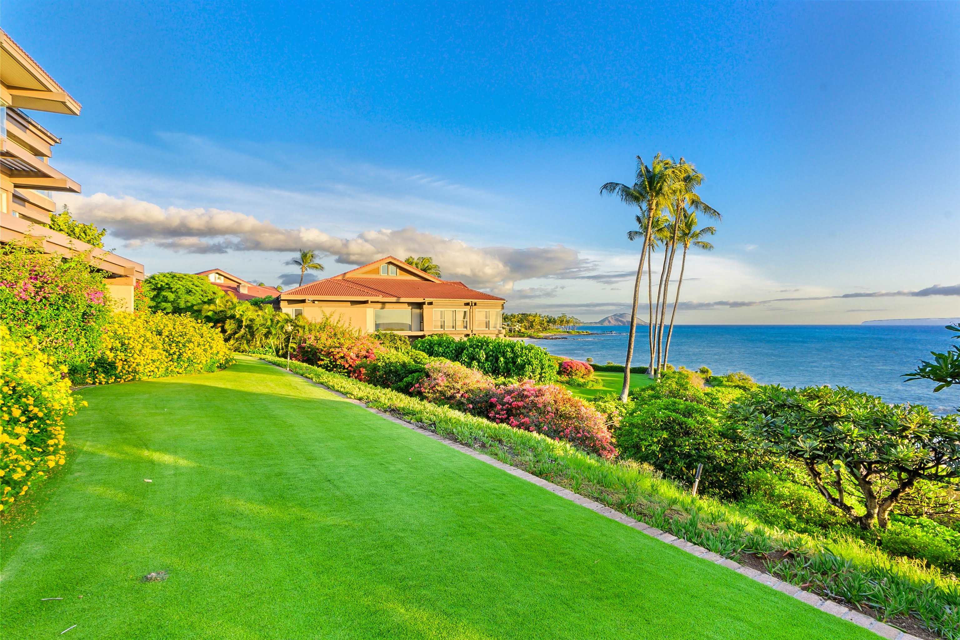 Wailea Point I II III condo # 1501, Kihei, Hawaii - photo 38 of 39