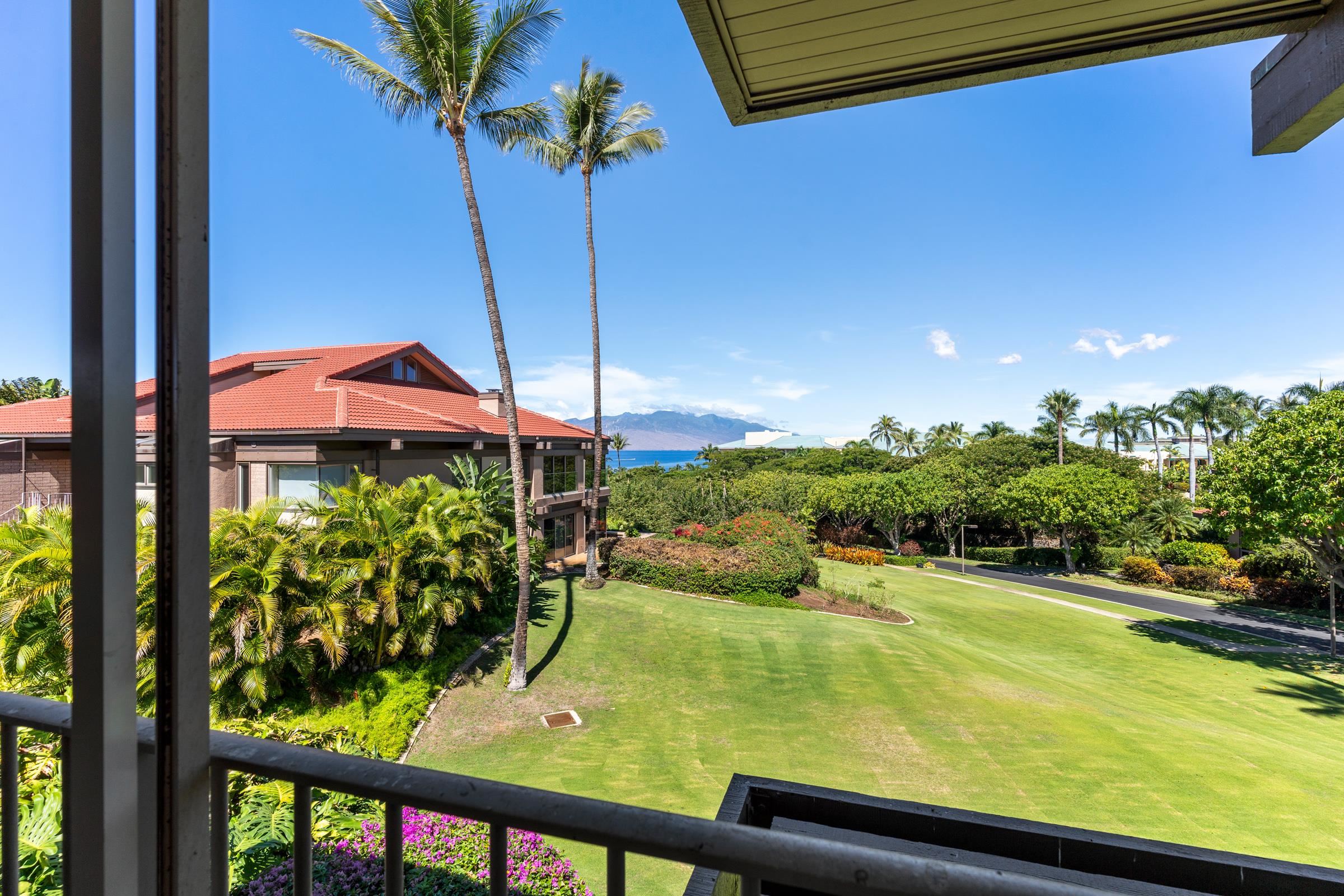 Wailea Point I II III condo # 1904, Kihei, Hawaii - photo 19 of 40