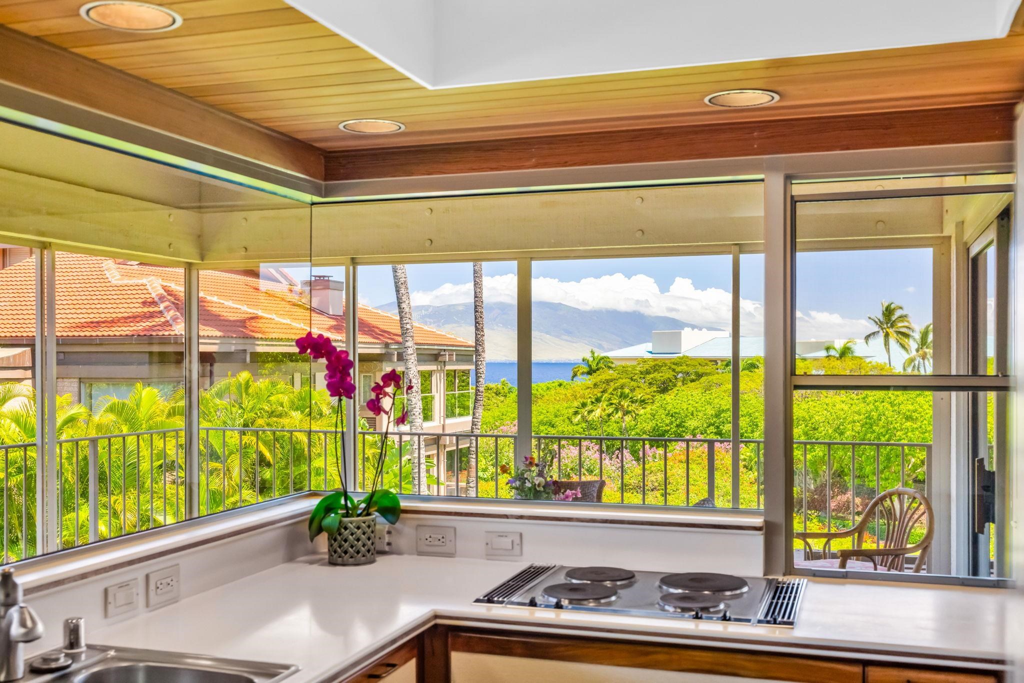Wailea Point I II III condo # 1904, Kihei, Hawaii - photo 19 of 50