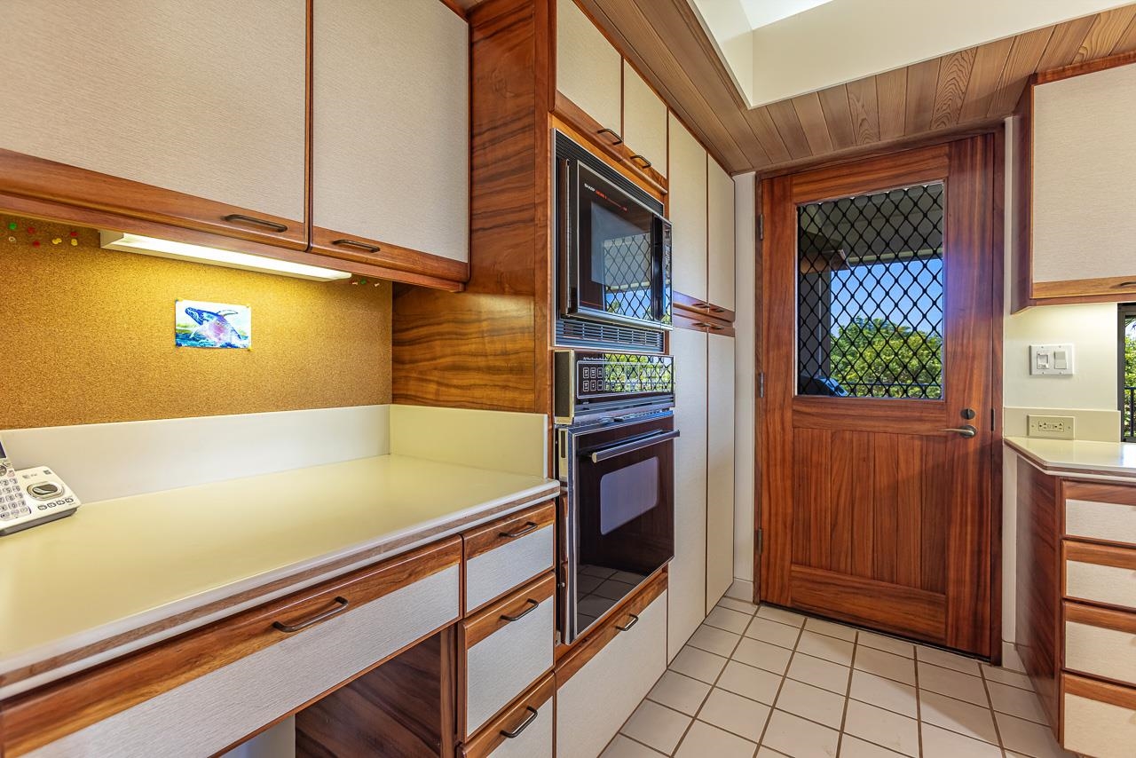 Wailea Point I II III condo # 1904, Kihei, Hawaii - photo 10 of 50
