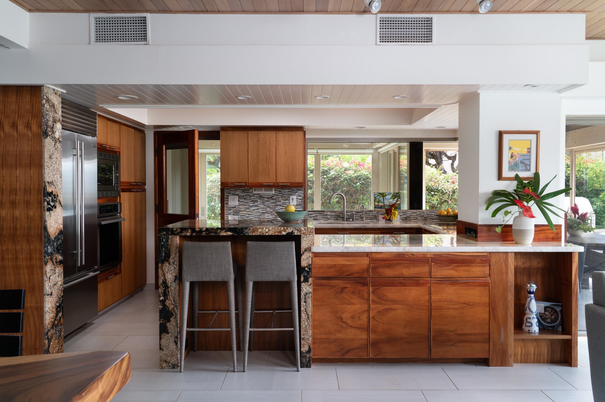 Wailea Point I II III condo # 2003, Kihei, Hawaii - photo 6 of 42