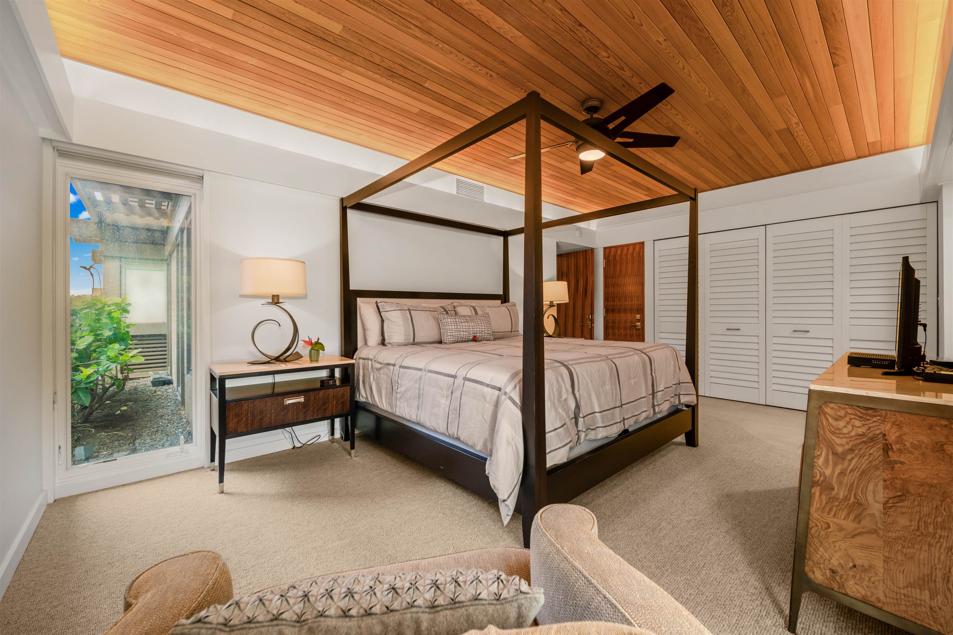 Wailea Point I II III condo # 2003, Kihei, Hawaii - photo 7 of 42