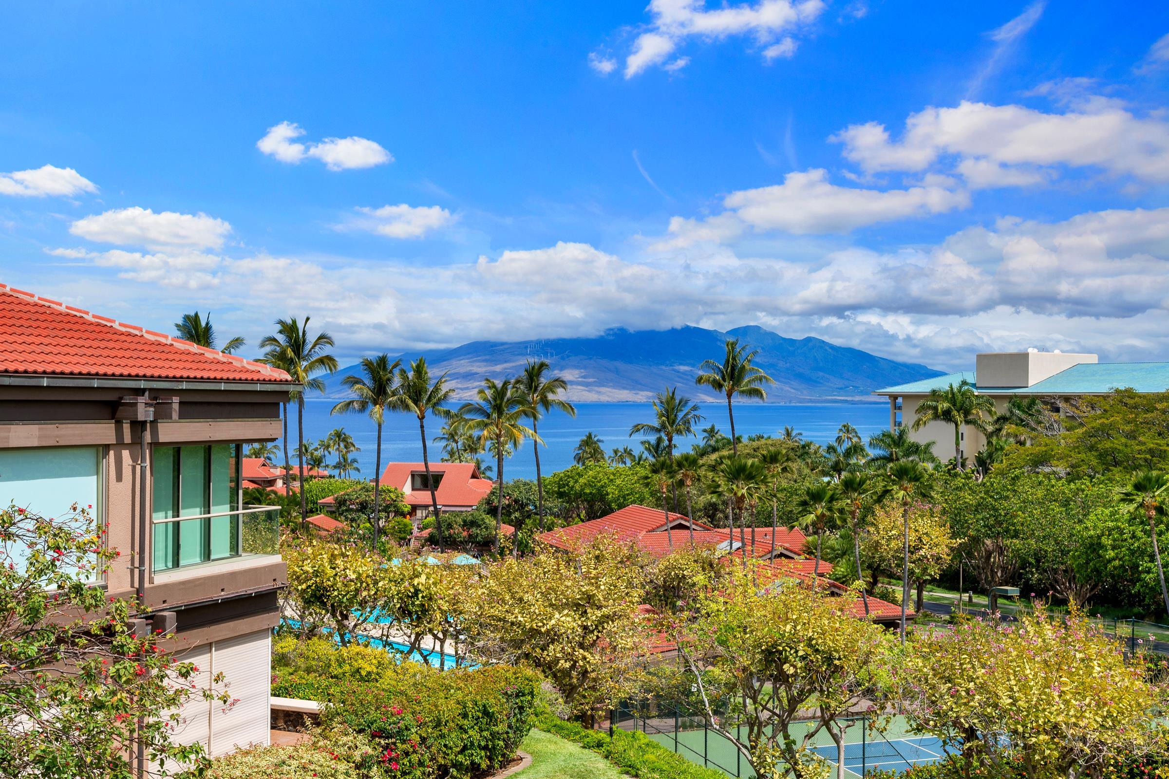 Wailea Point I II III condo # 2004, Kihei, Hawaii - photo 10 of 42