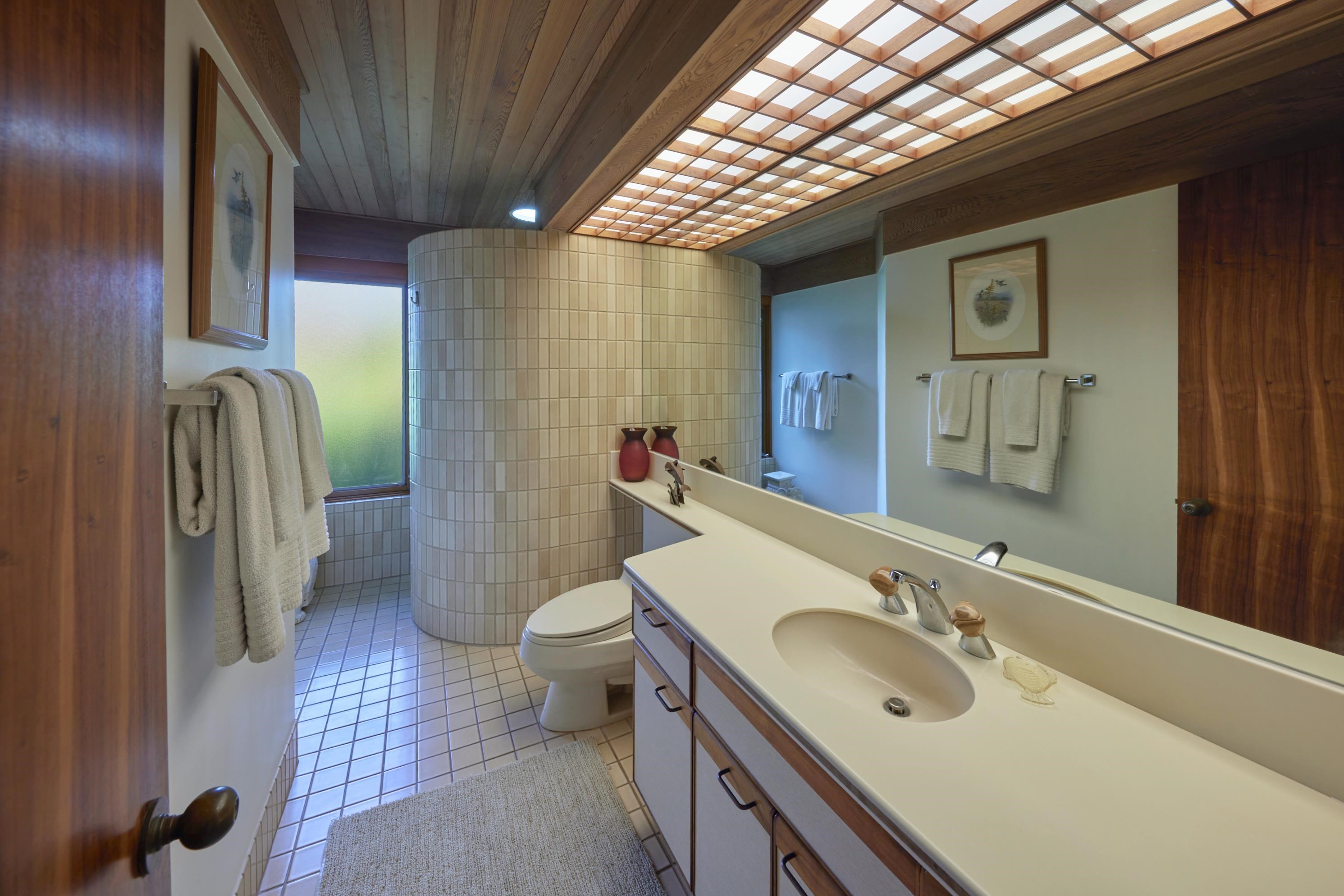 Wailea Point I II III condo # 2101, Kihei, Hawaii - photo 25 of 43